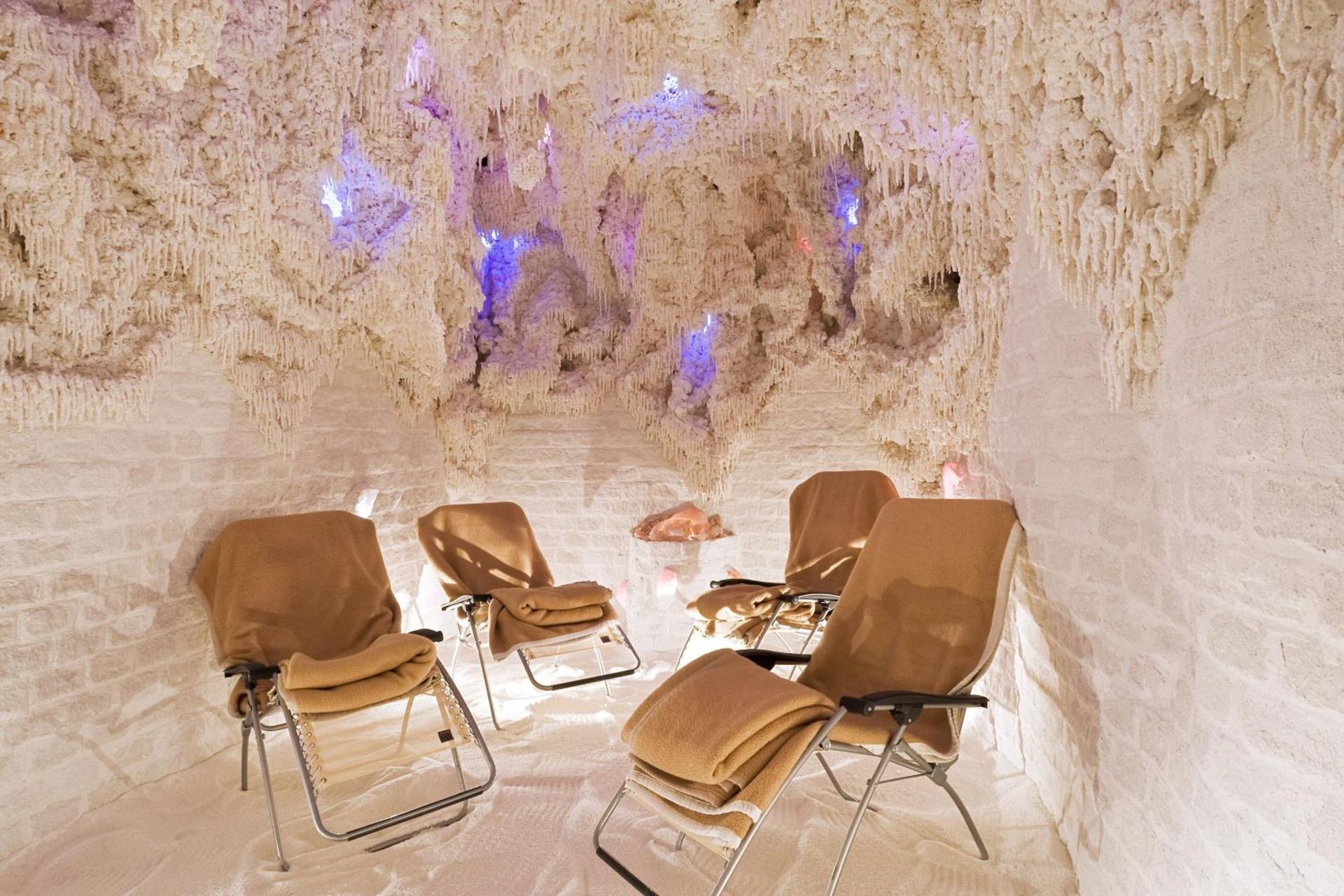 Spa and wellness centre/facilities