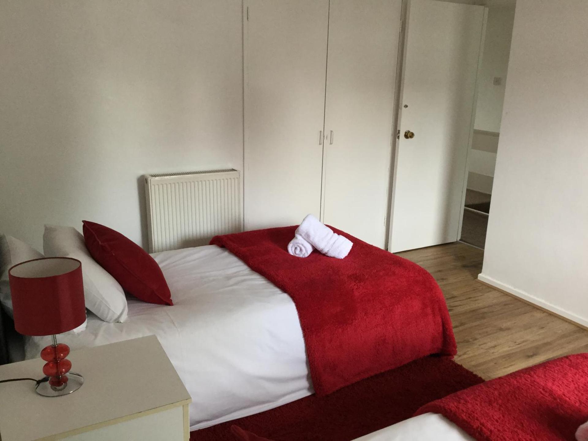 4 Bed House next to Basildon Town Centre