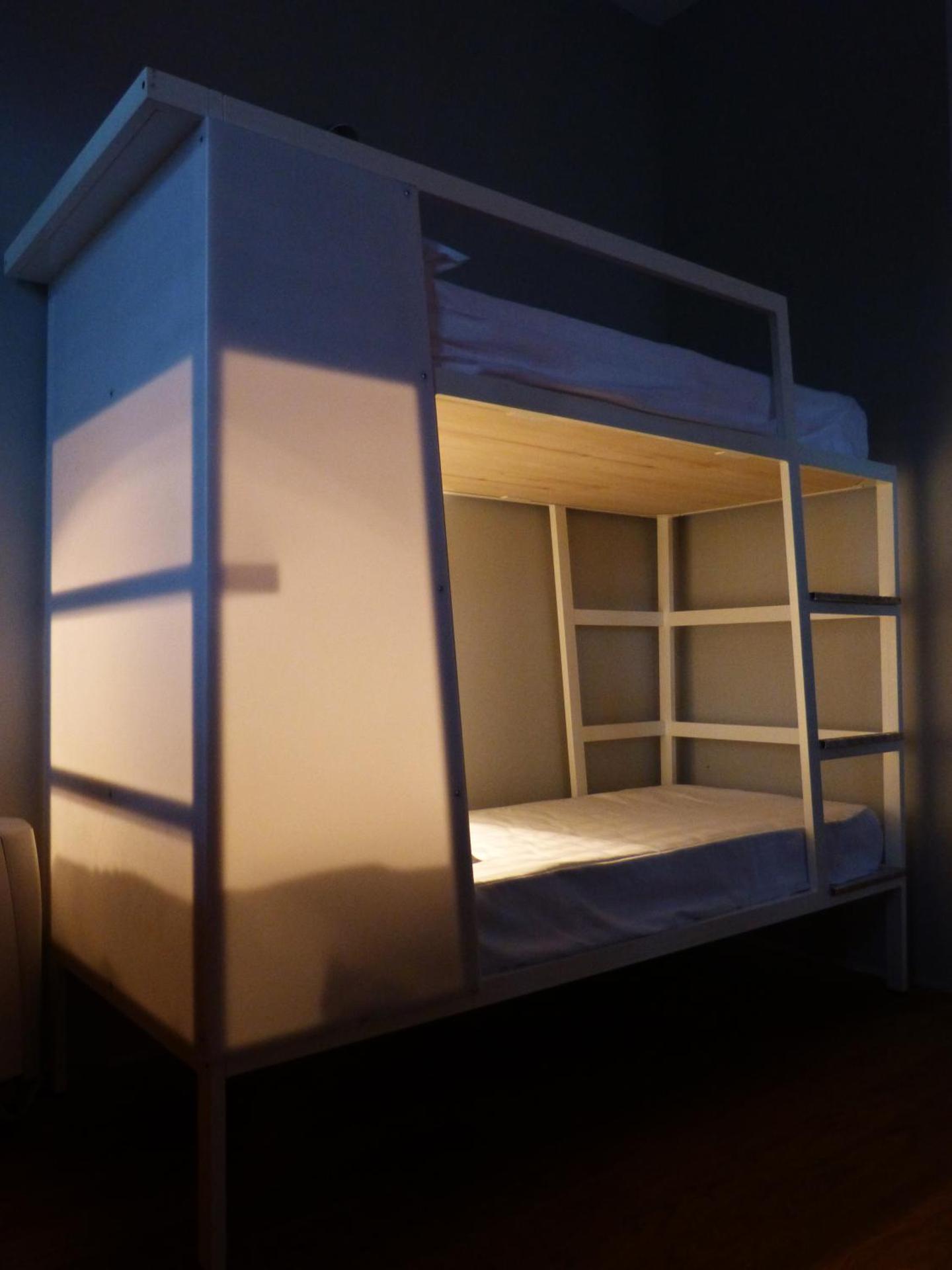 Bed in 6-Bed Mixed Dormitory Room