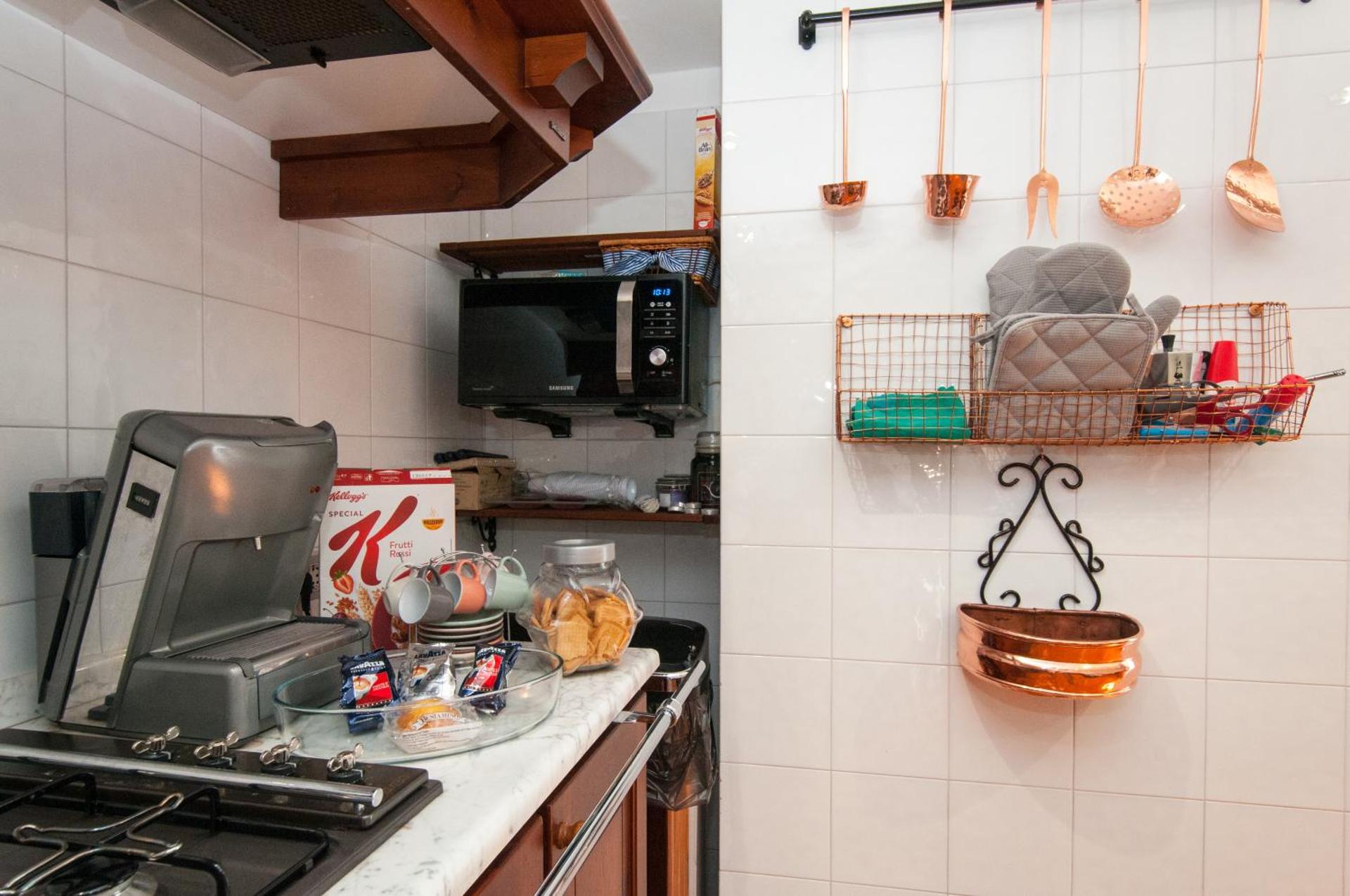 Coffee/tea facilities