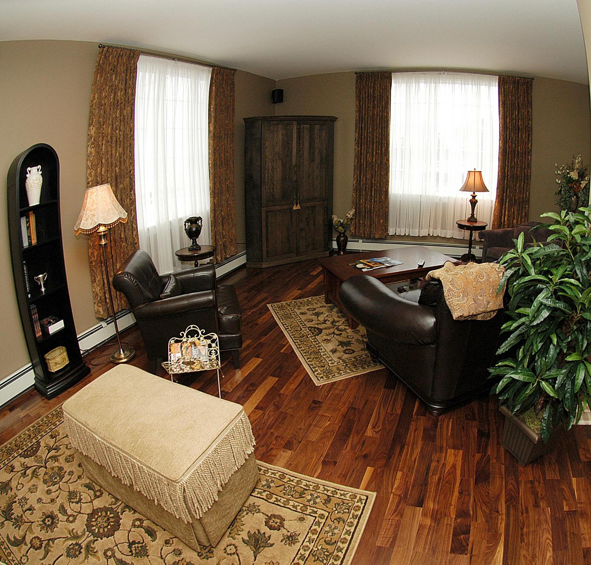 Spanish Bay Inn, CANADA