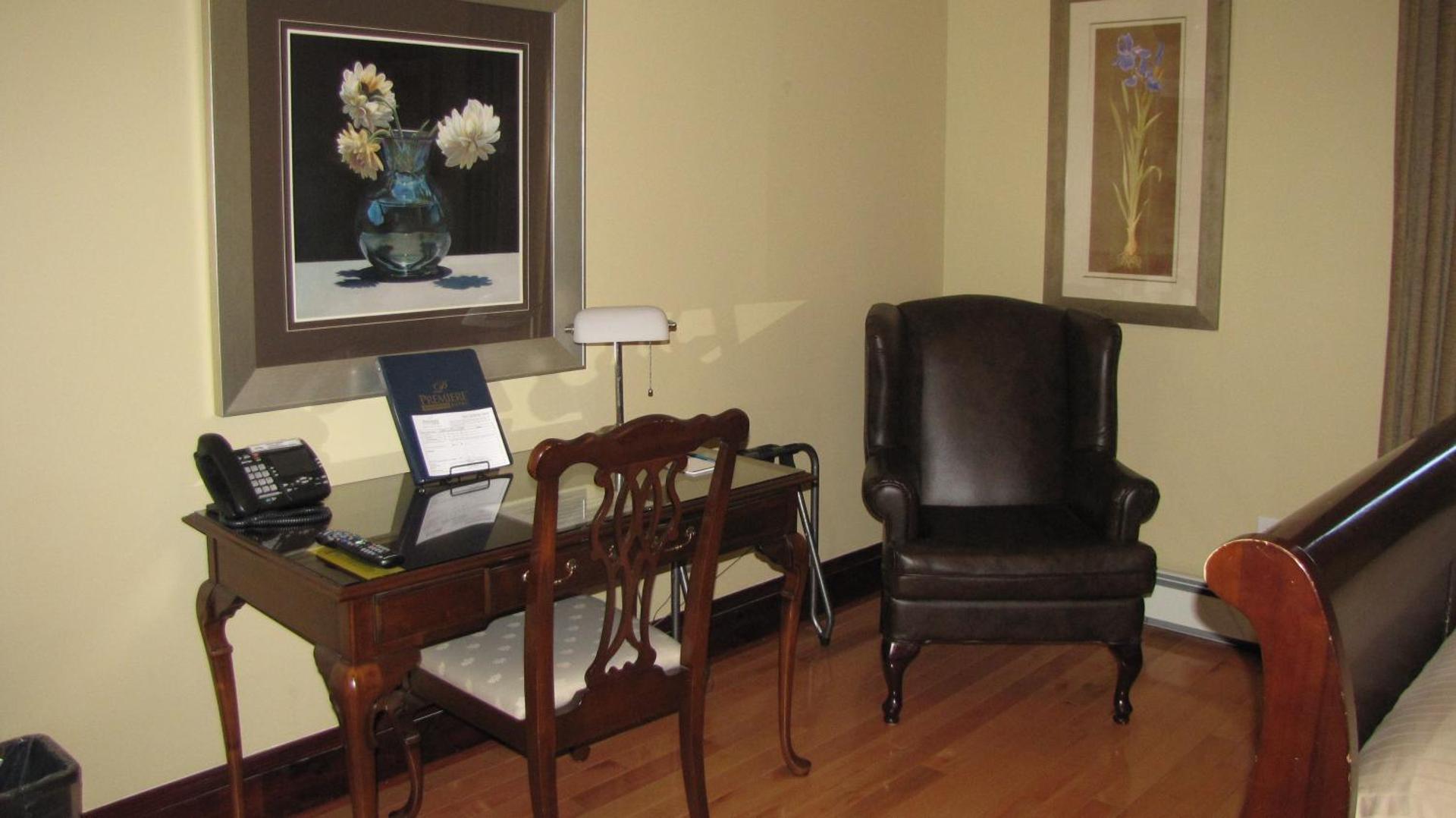 Spanish Bay Inn, CANADA