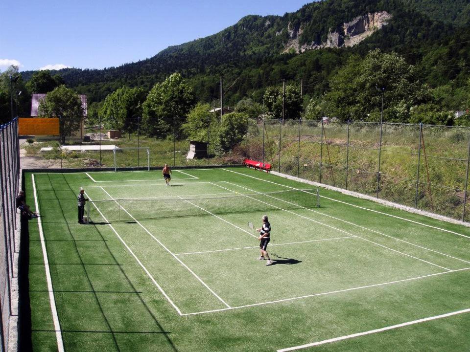 Tennis court