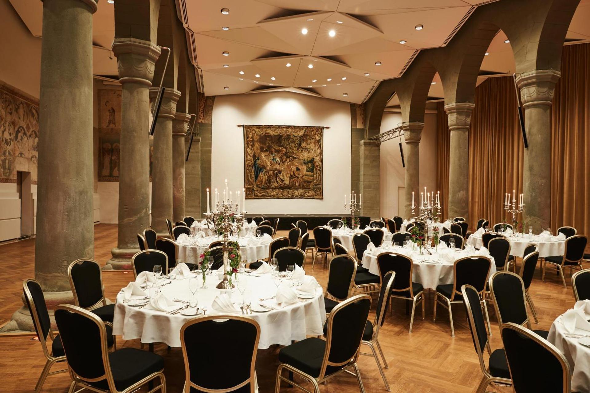 Meeting/conference room