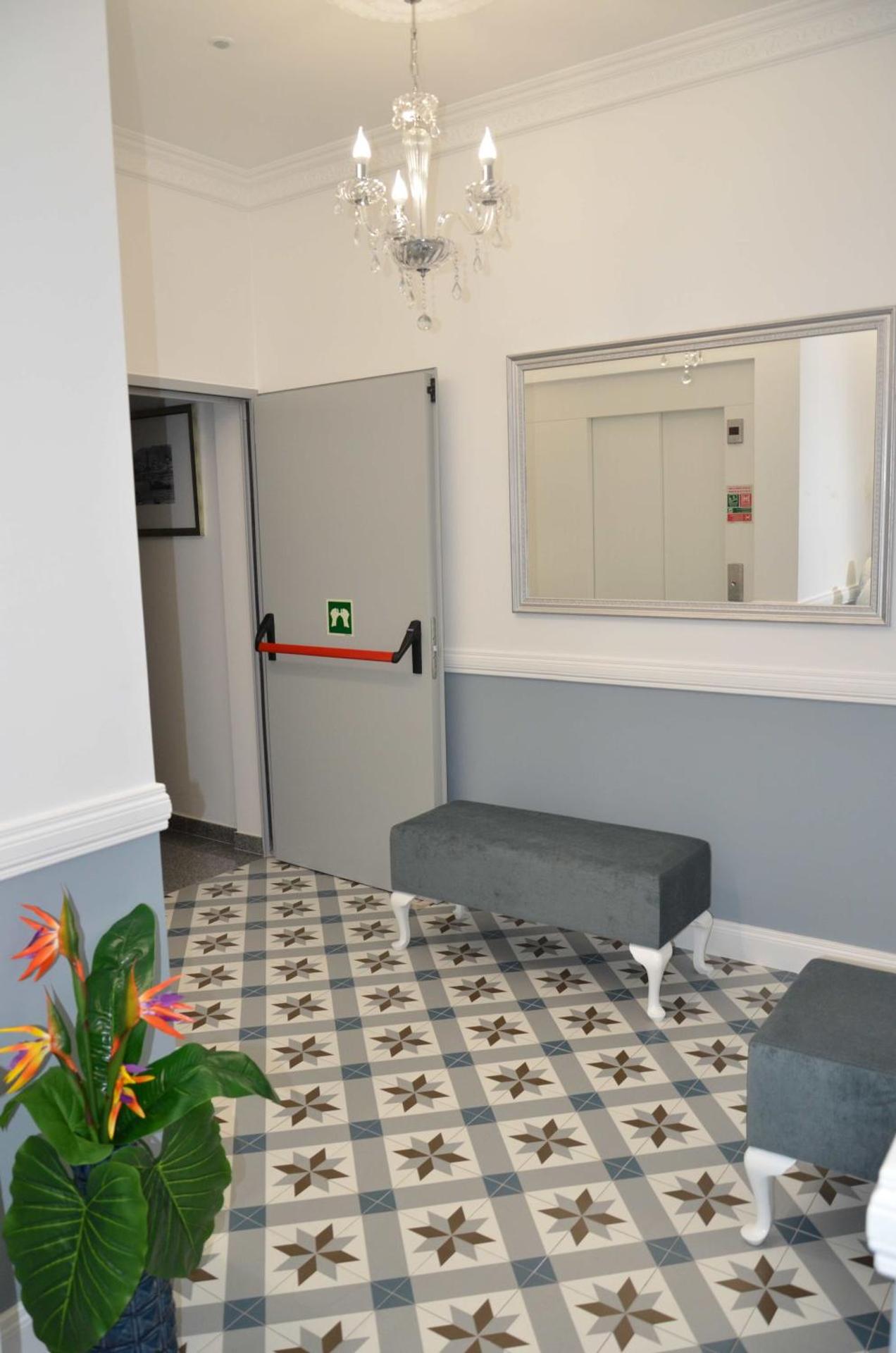 Edifício Charles 203