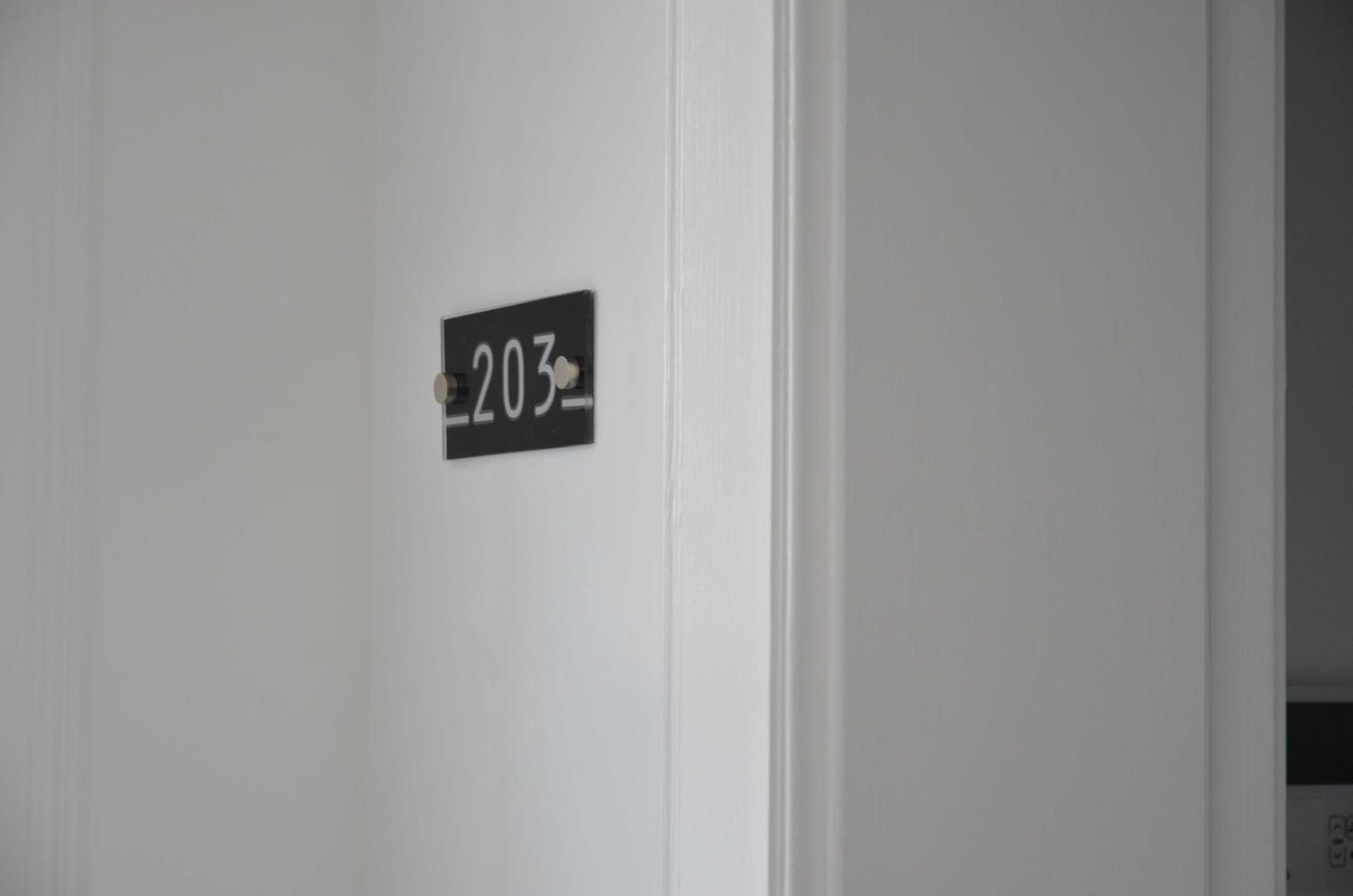 Edifício Charles 203