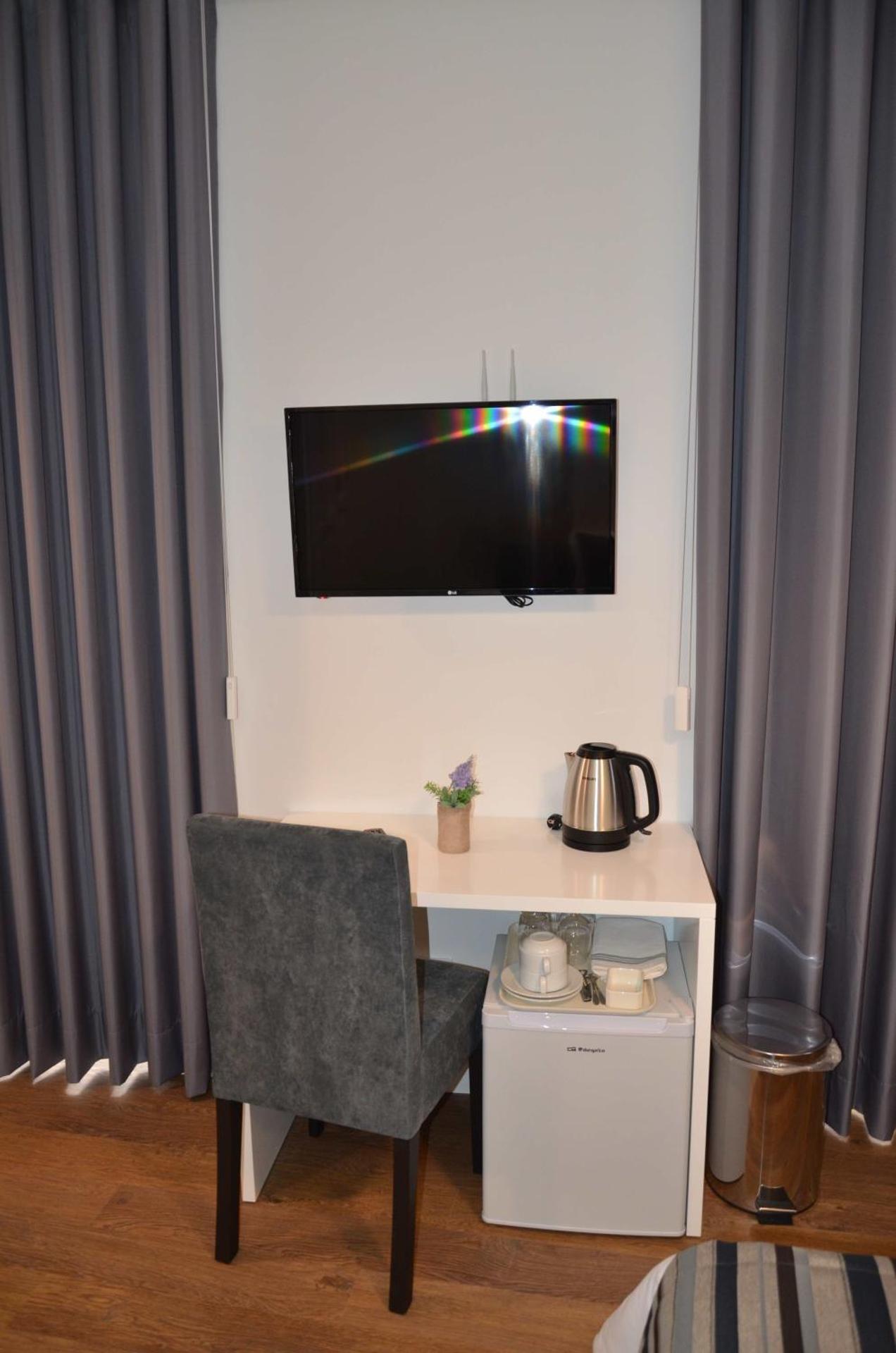 Edifício Charles 203