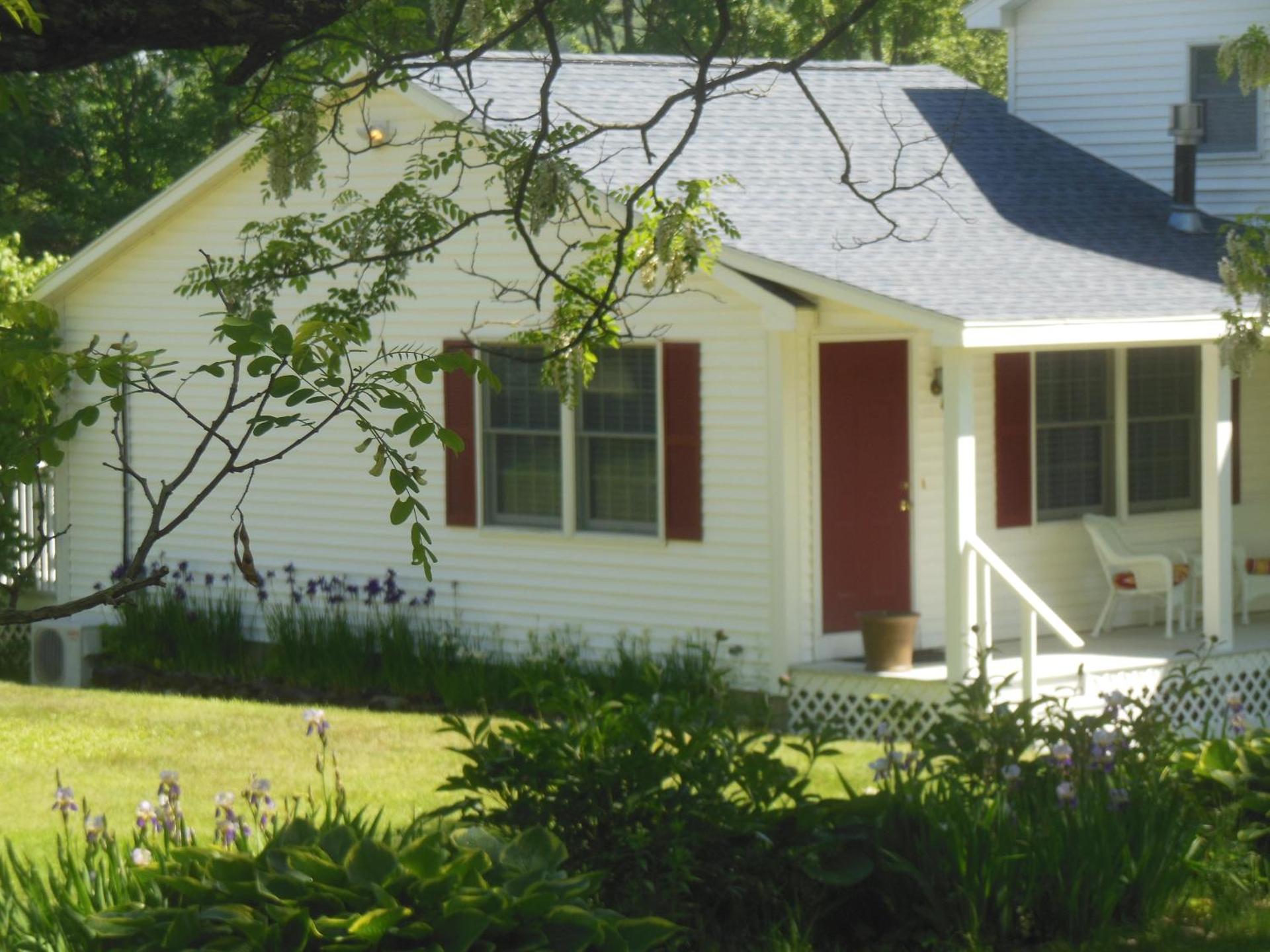 Peckett Deluxe Whirlpool Suite