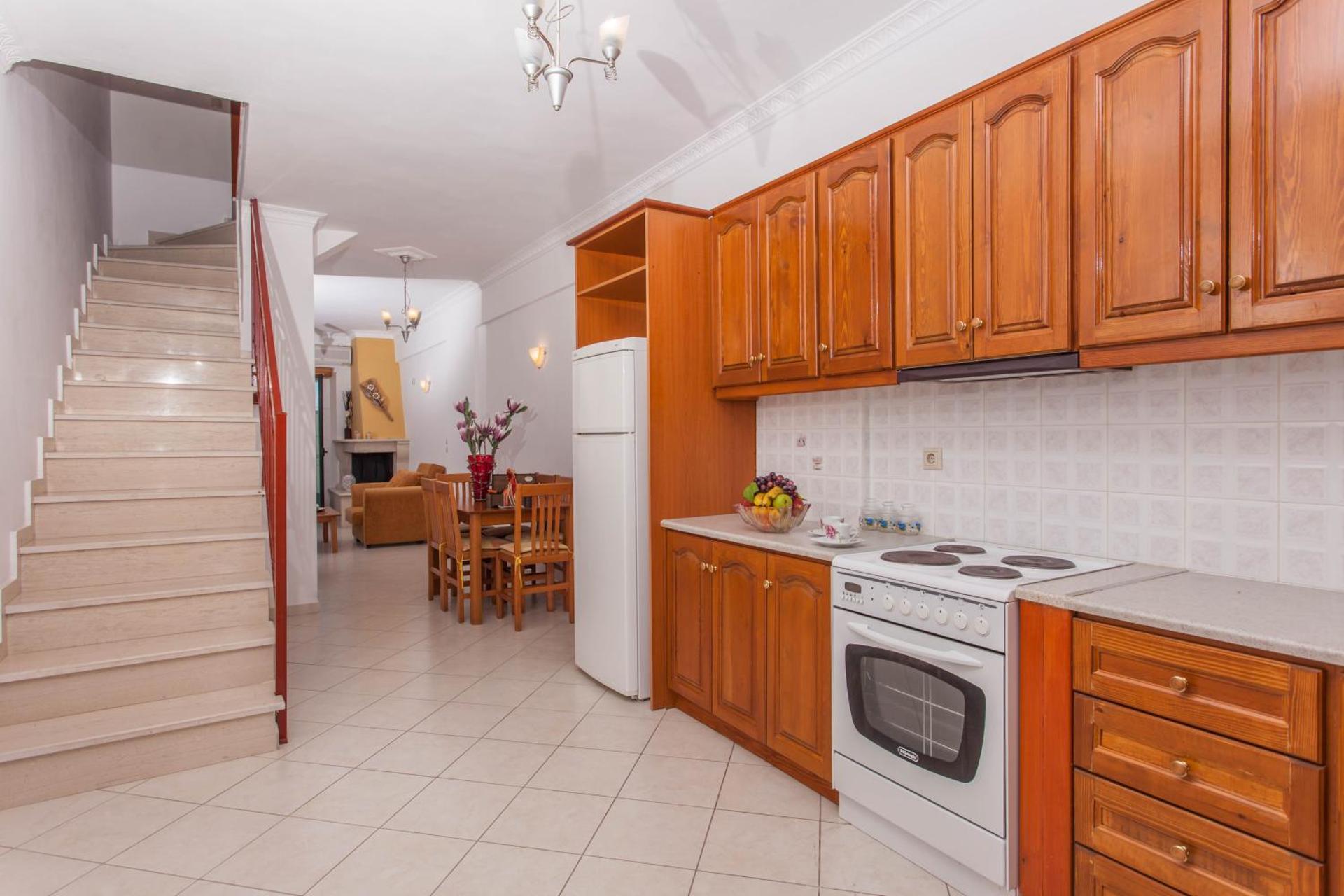 Ionion Apartments & Studios