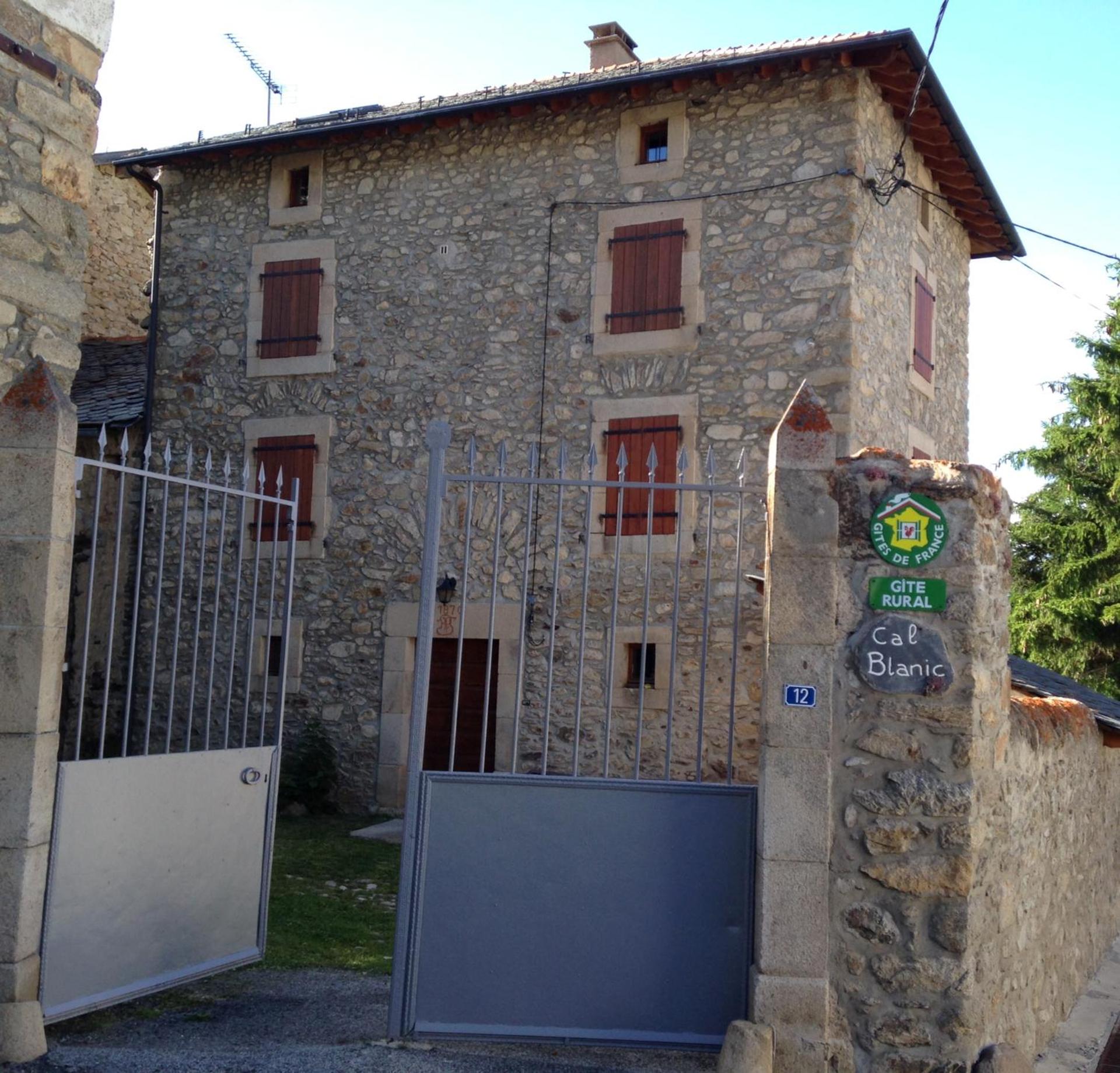 Maison de caractère en Pierre Cal Blanic