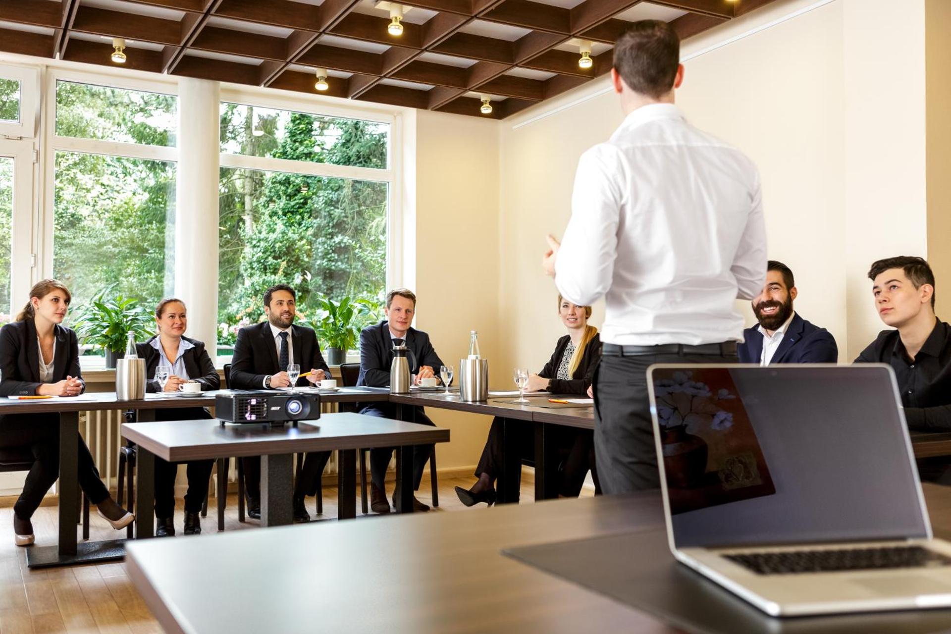 Meeting/conference room