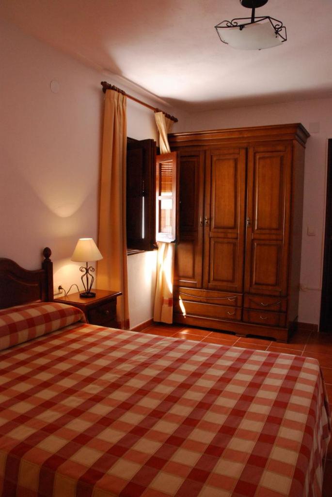 alojamiento rural la ermita bubion