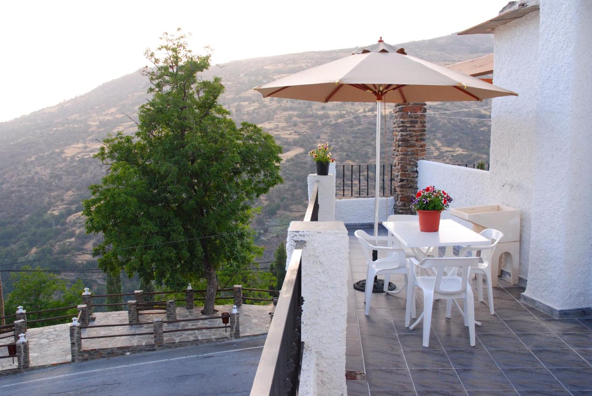 alojamiento rural la ermita bubion