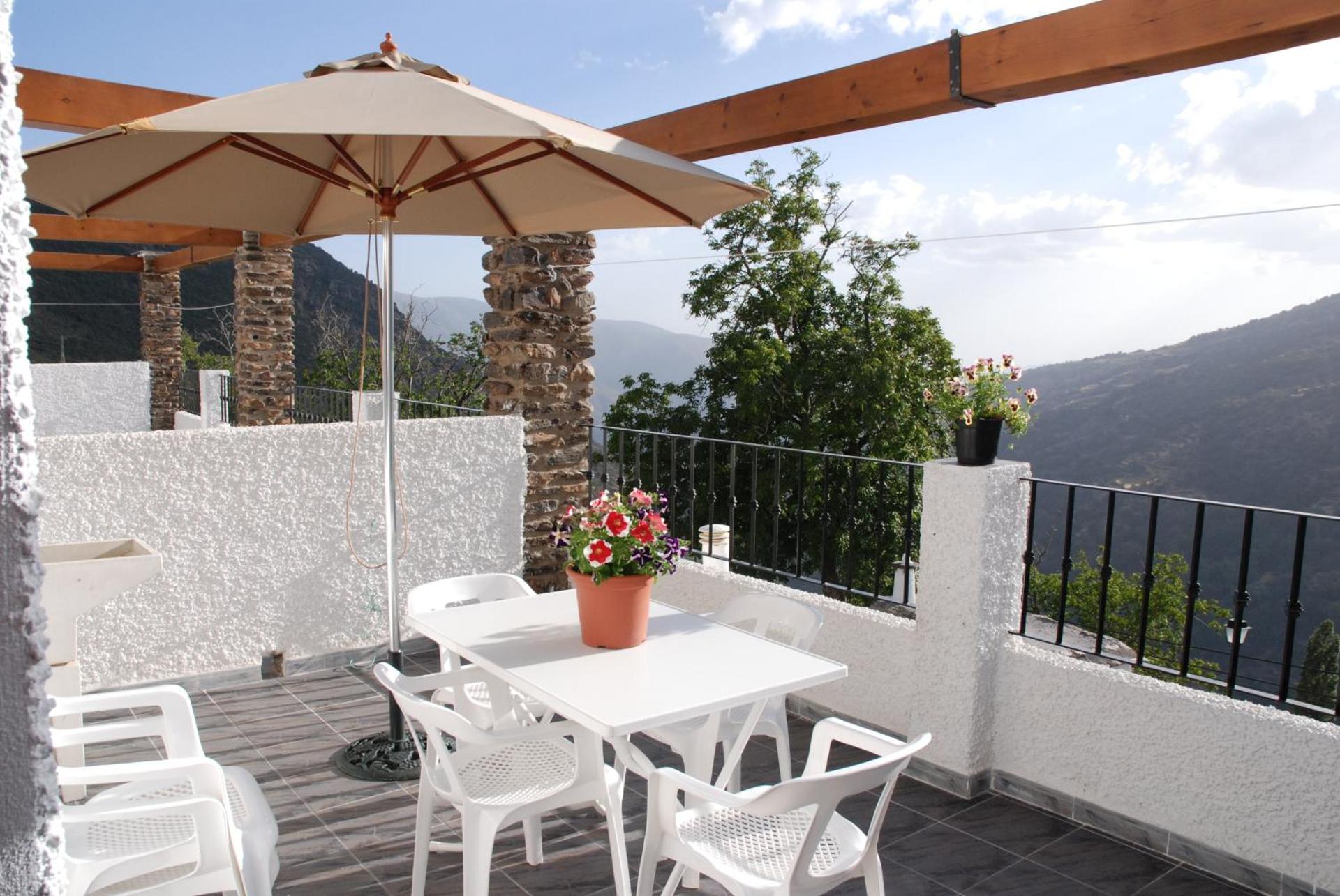 alojamiento rural la ermita bubion