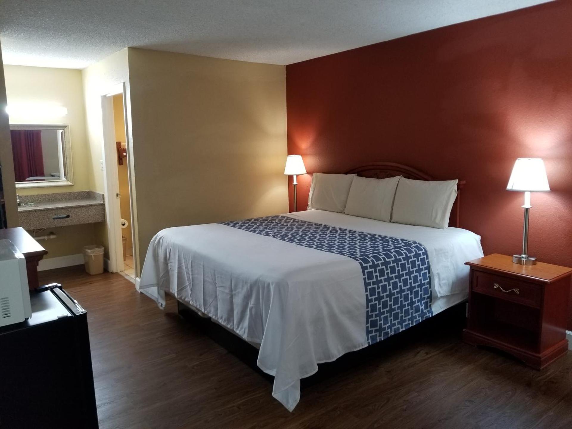 Econo Inn - Ormond Beach