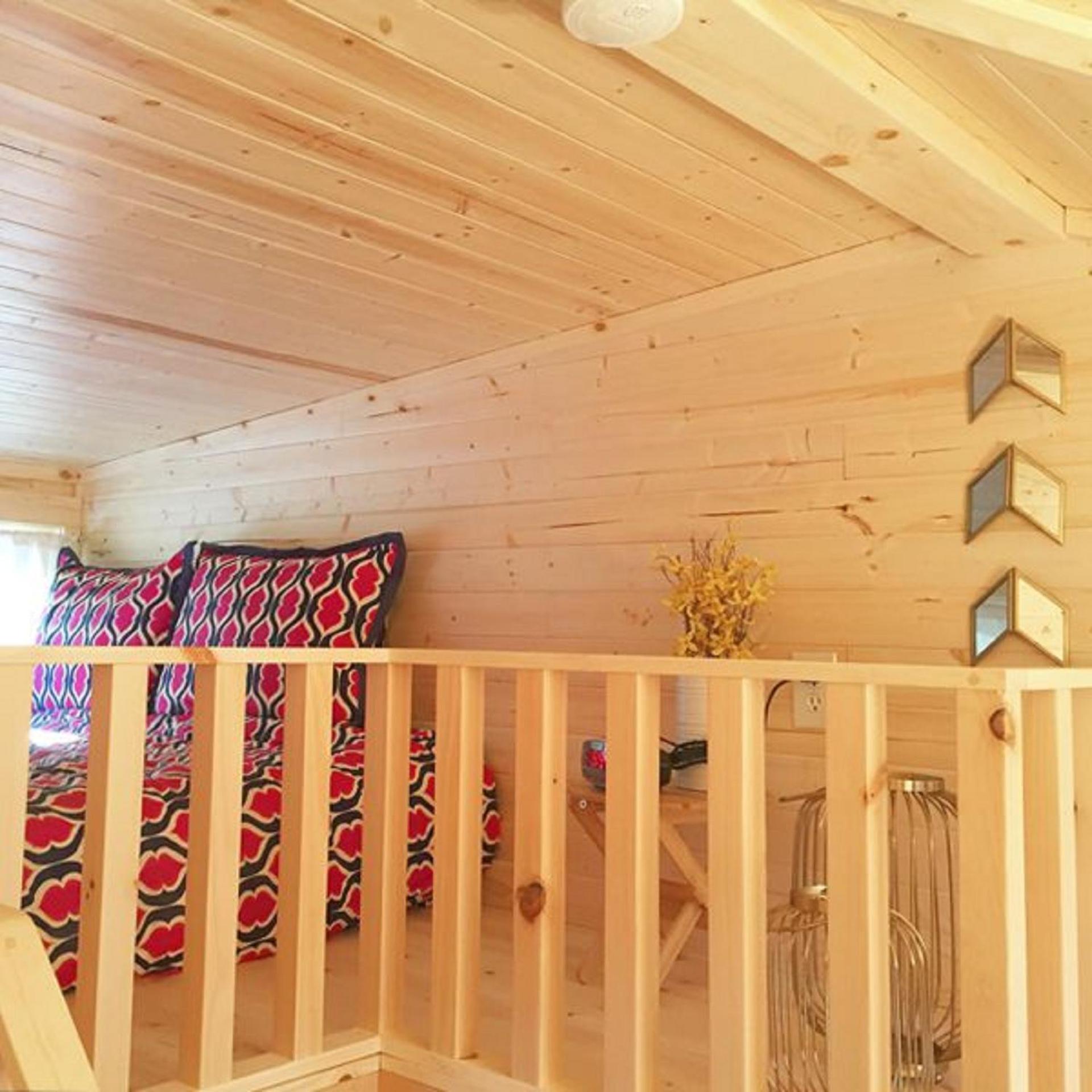 Leavenworth Camping Resort Tiny House Hanna