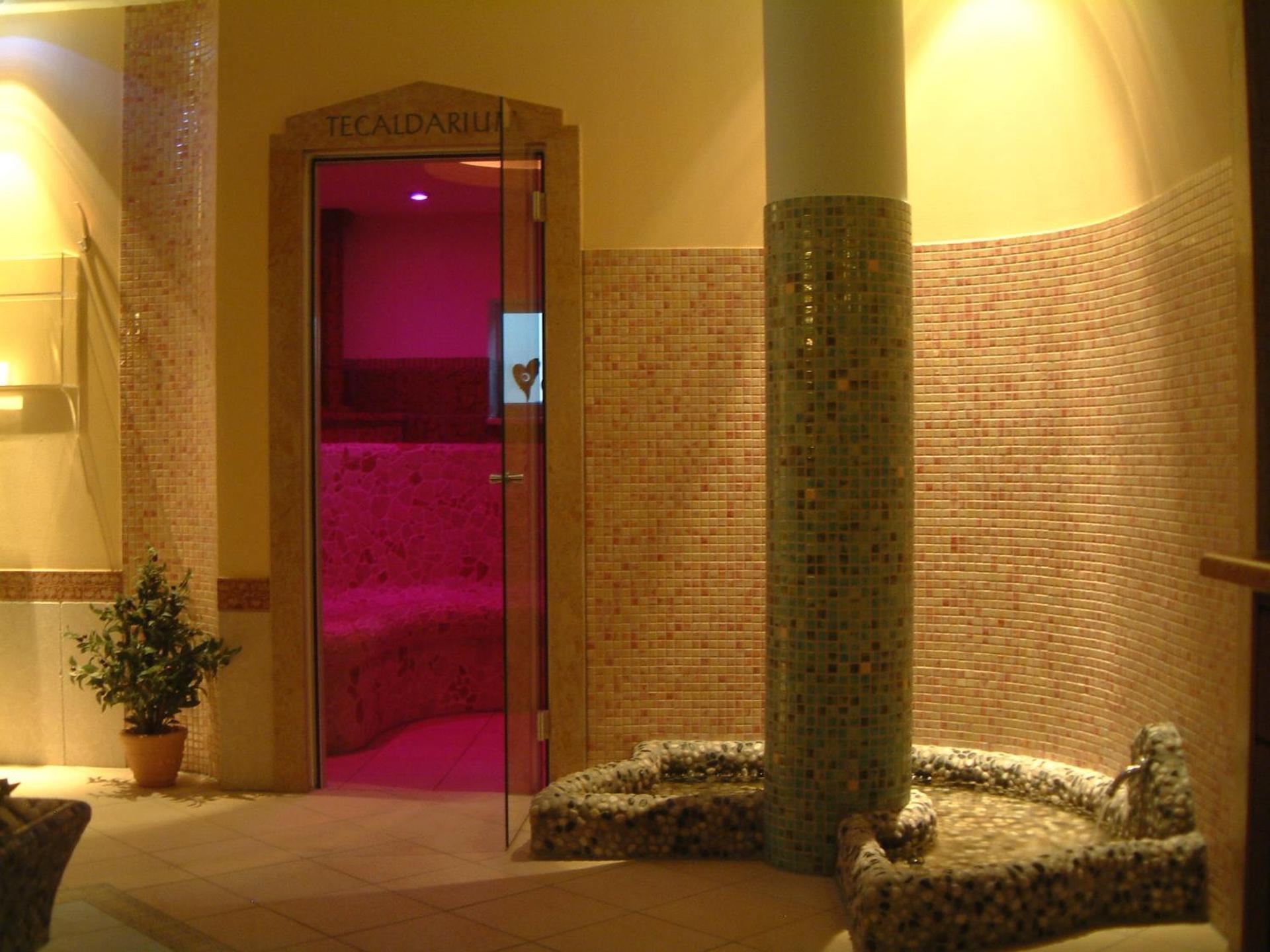 Spa and wellness centre/facilities