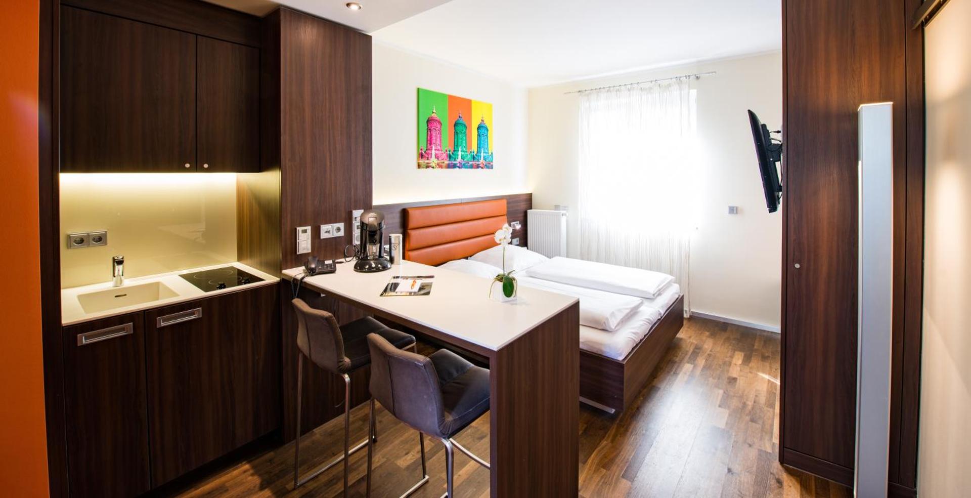 Kitchen or kitchenette