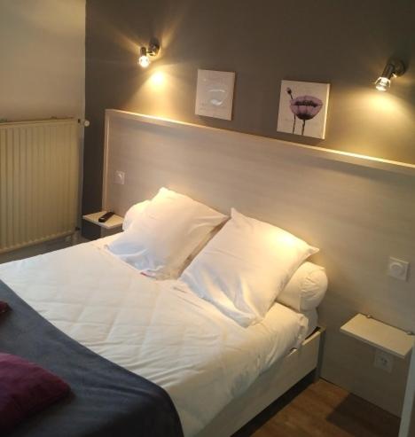 Logis Hôtel Le pont d'Arcole