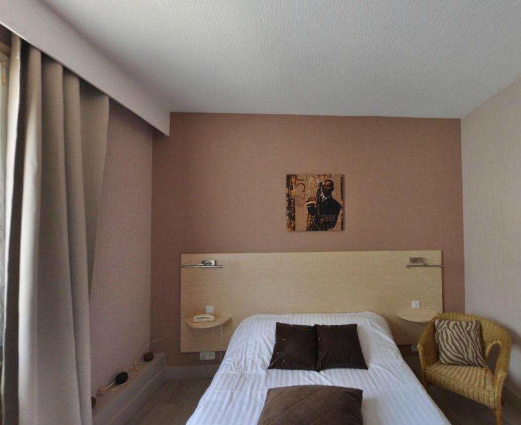 Logis Hôtel-Restaurant La Croix Couverte