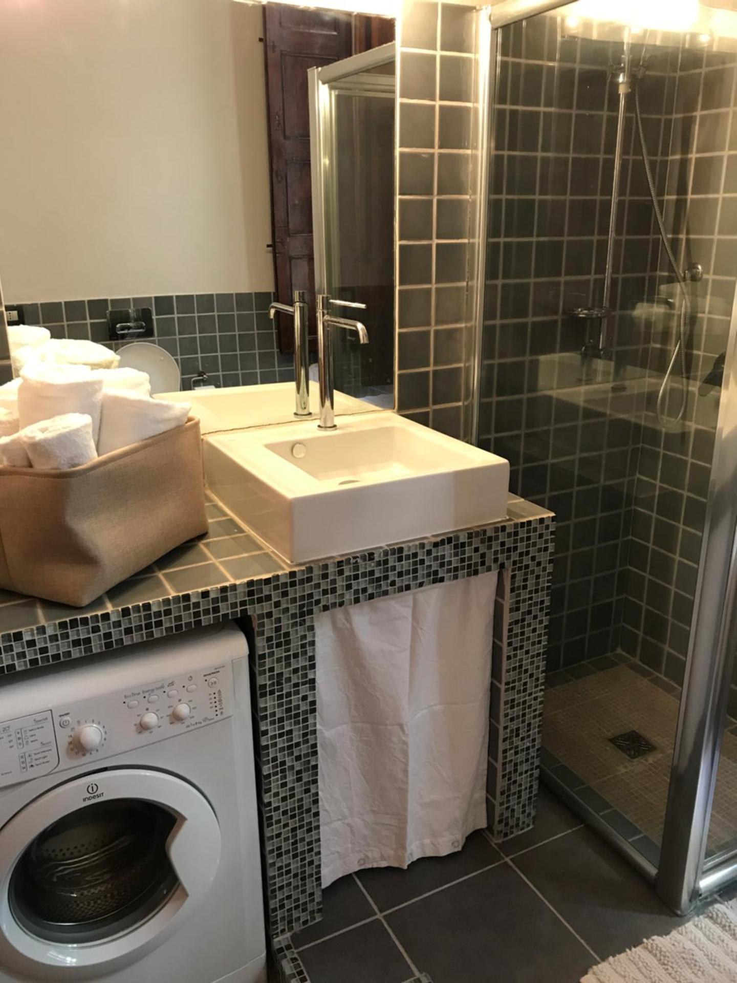 Double Room with Private External Bathroom