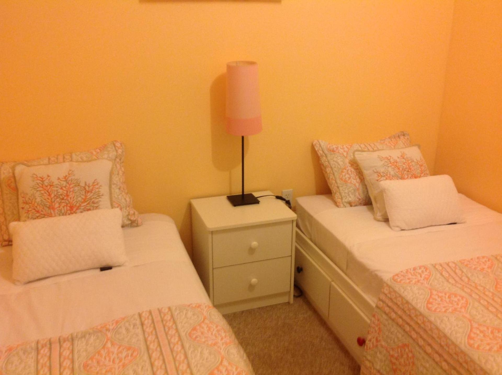 Mojoy Homesuites At Runyon