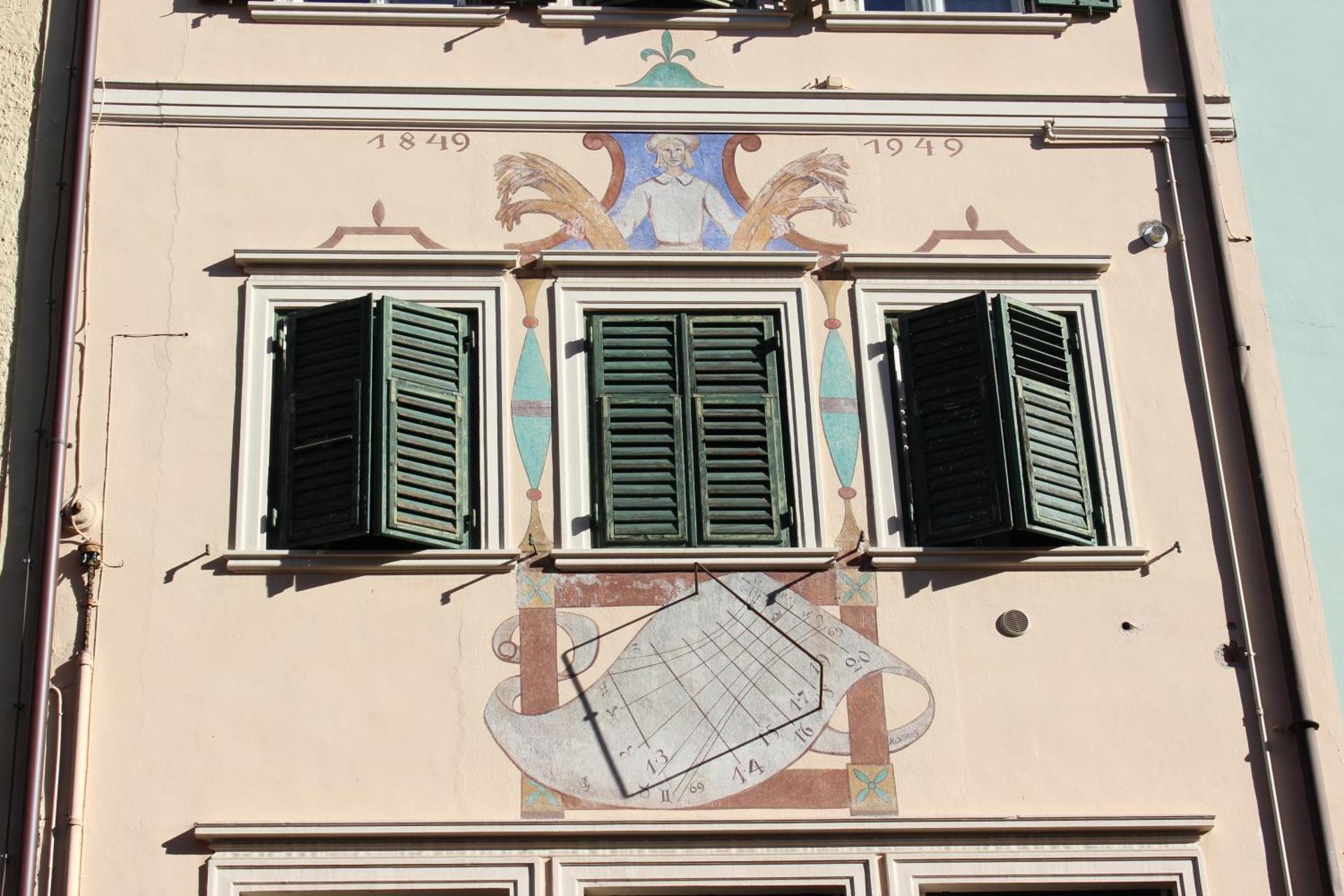 Sonnenuhr Bolzano Apartments