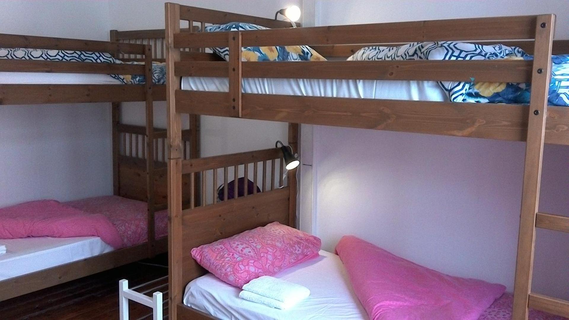 bunk bed