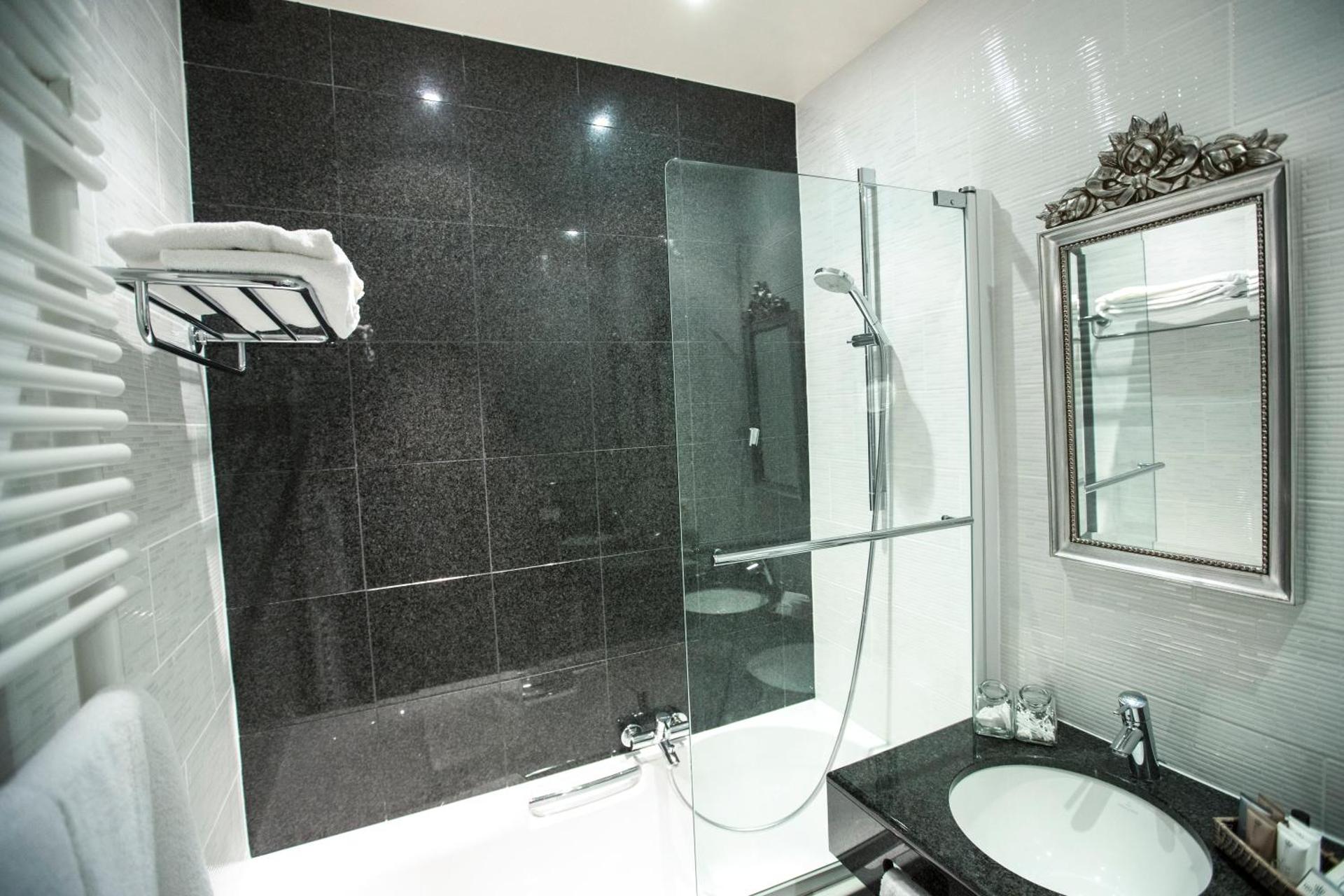 Junior Suite with Canal View