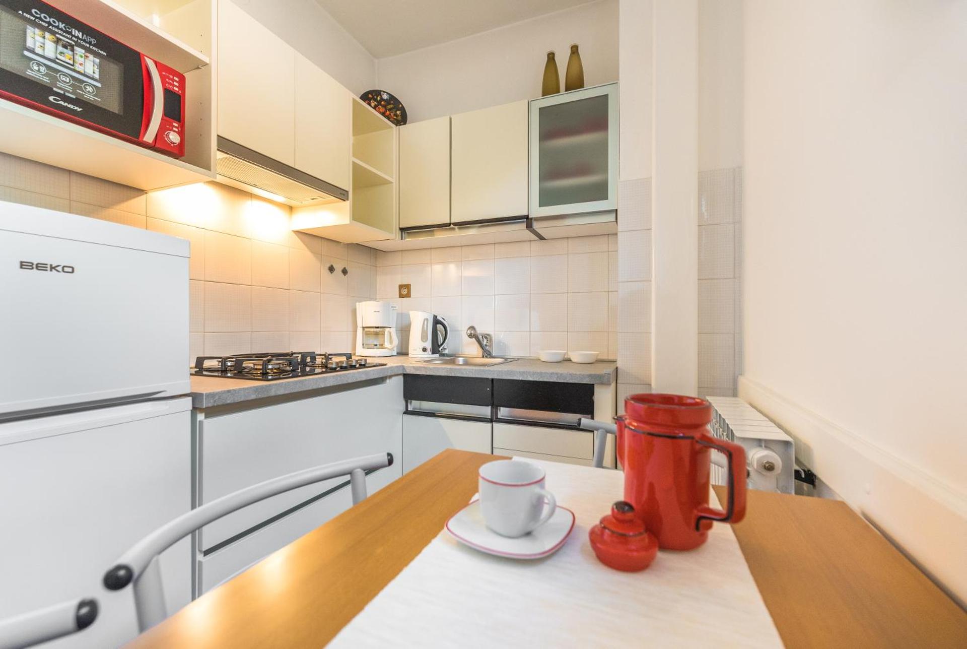 Kitchen or kitchenette