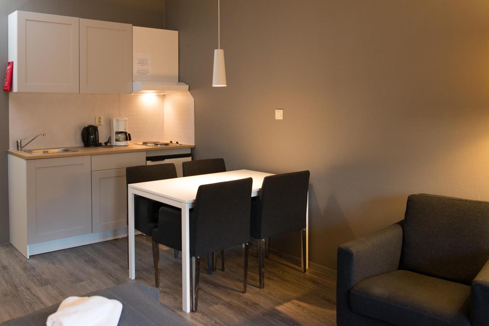 Kitchen or kitchenette