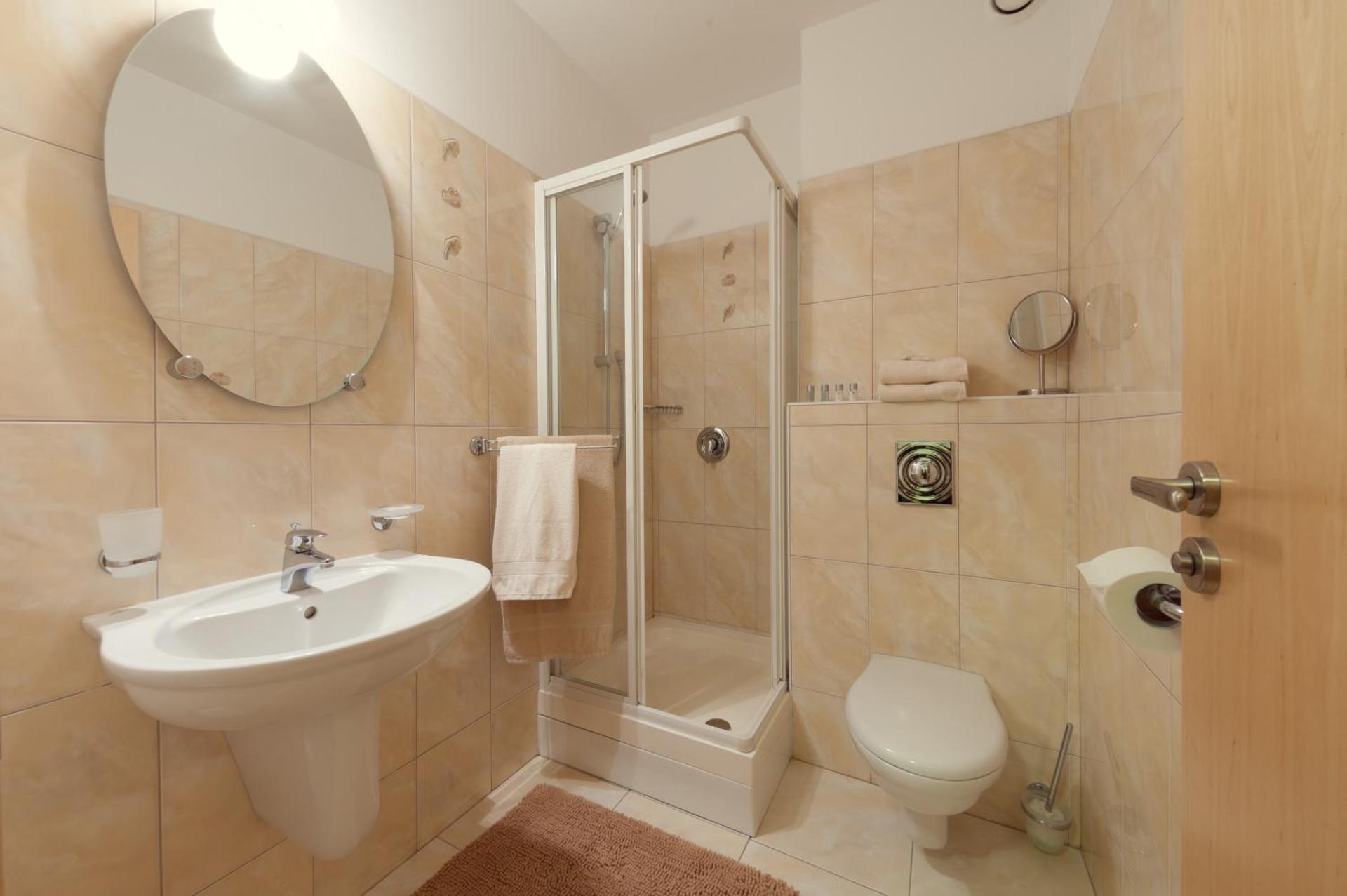 apartmány Marco Shipping