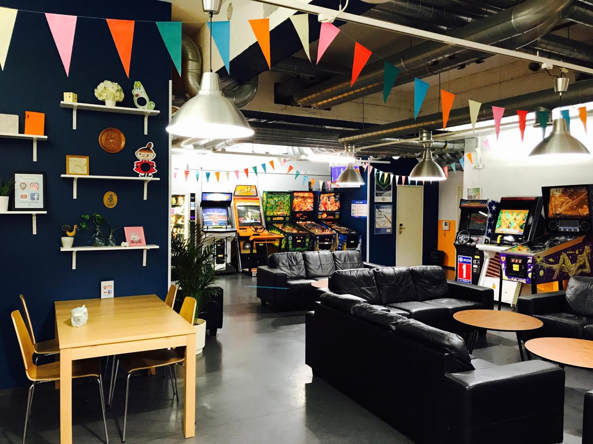 Communal lounge/ TV room