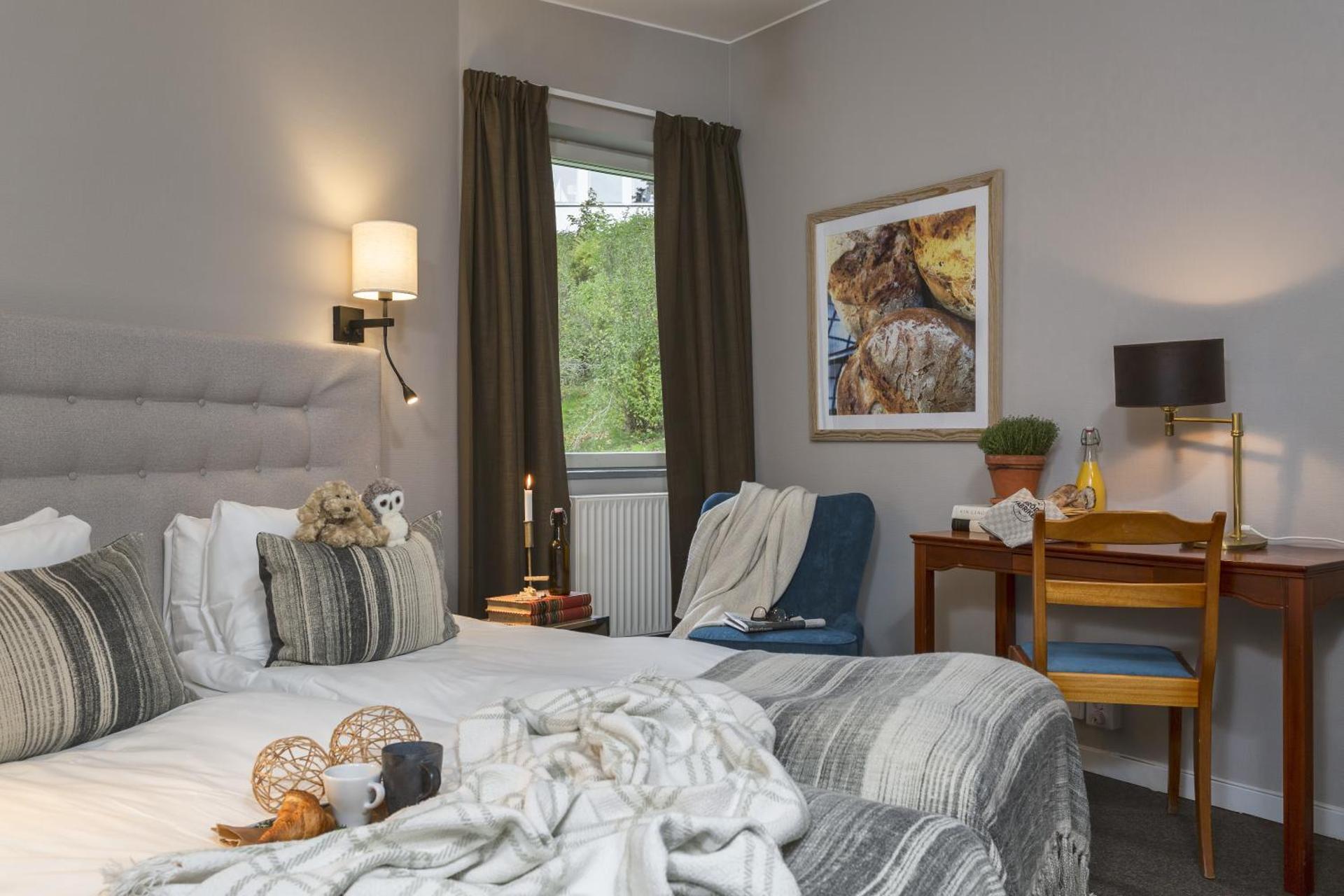 Photo of the whole room