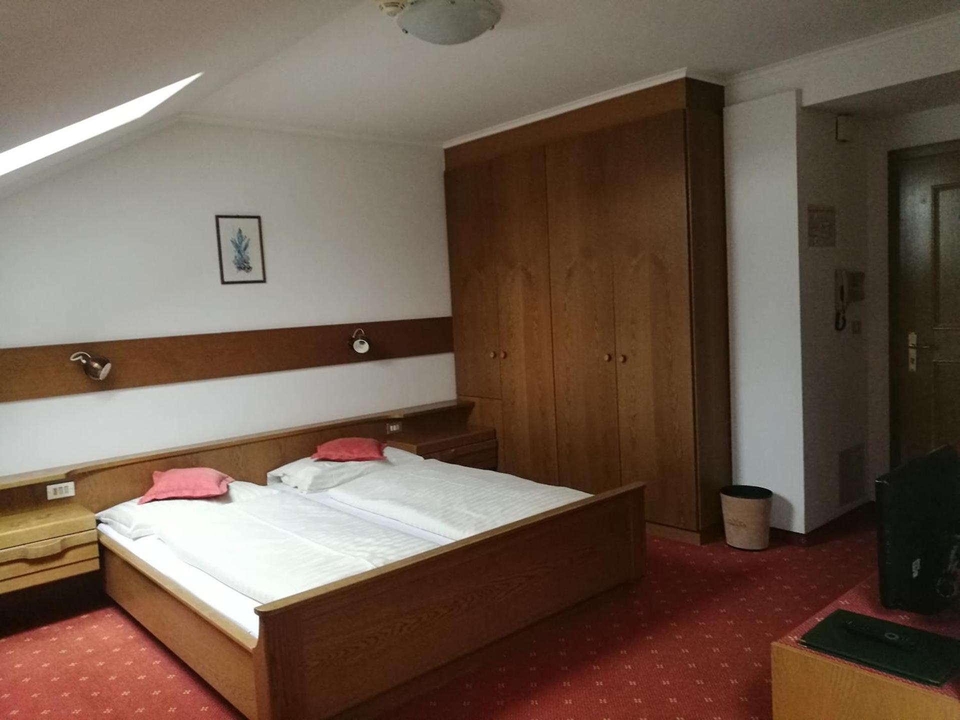 Apartment without Balcony