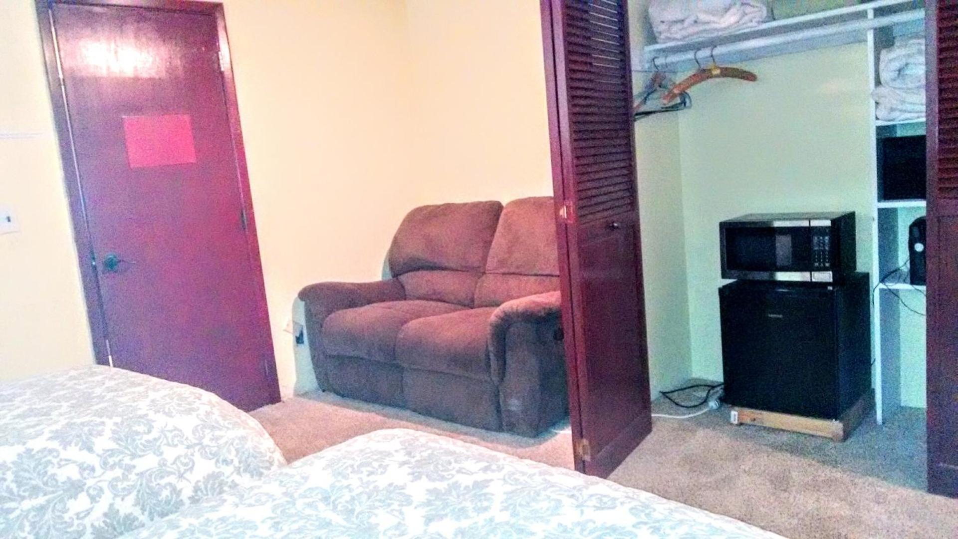 Rooms, RV,Tents in Redwood N&S Park 红木国家公园的房间