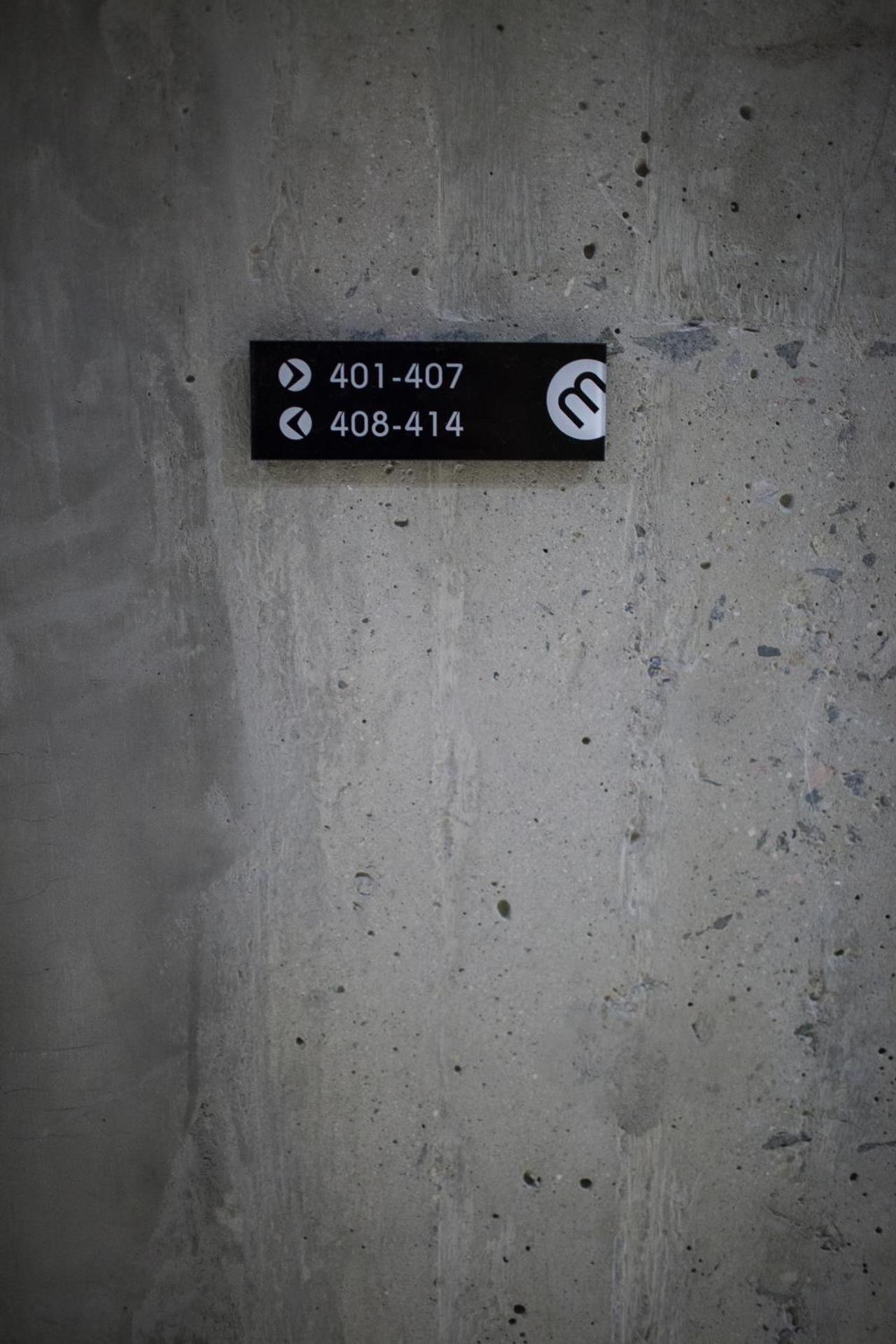 Logo/Certificate/Sign