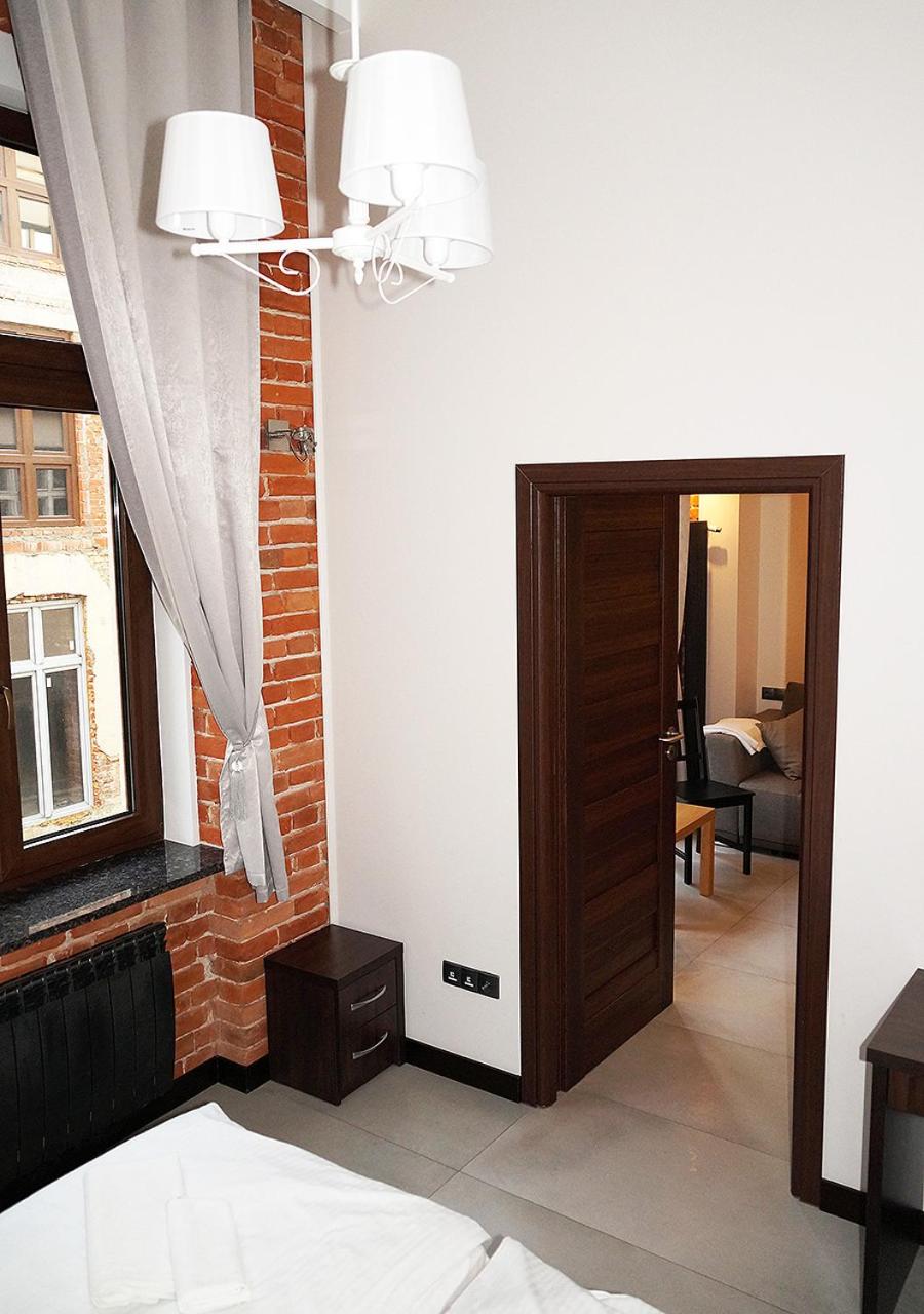 One-Bedroom Apartment with Kitchenette (4 Adults)