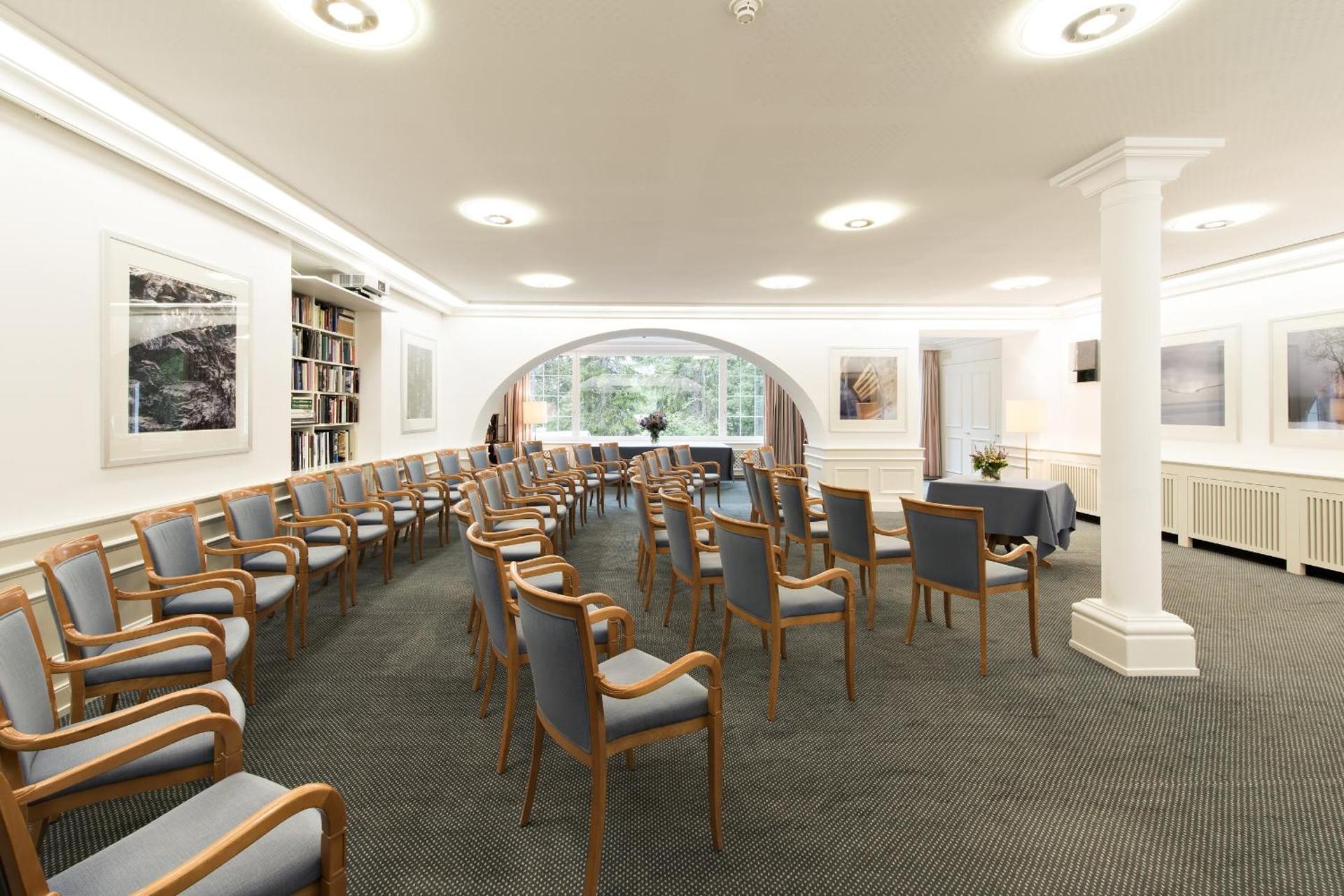 Meeting/conference room