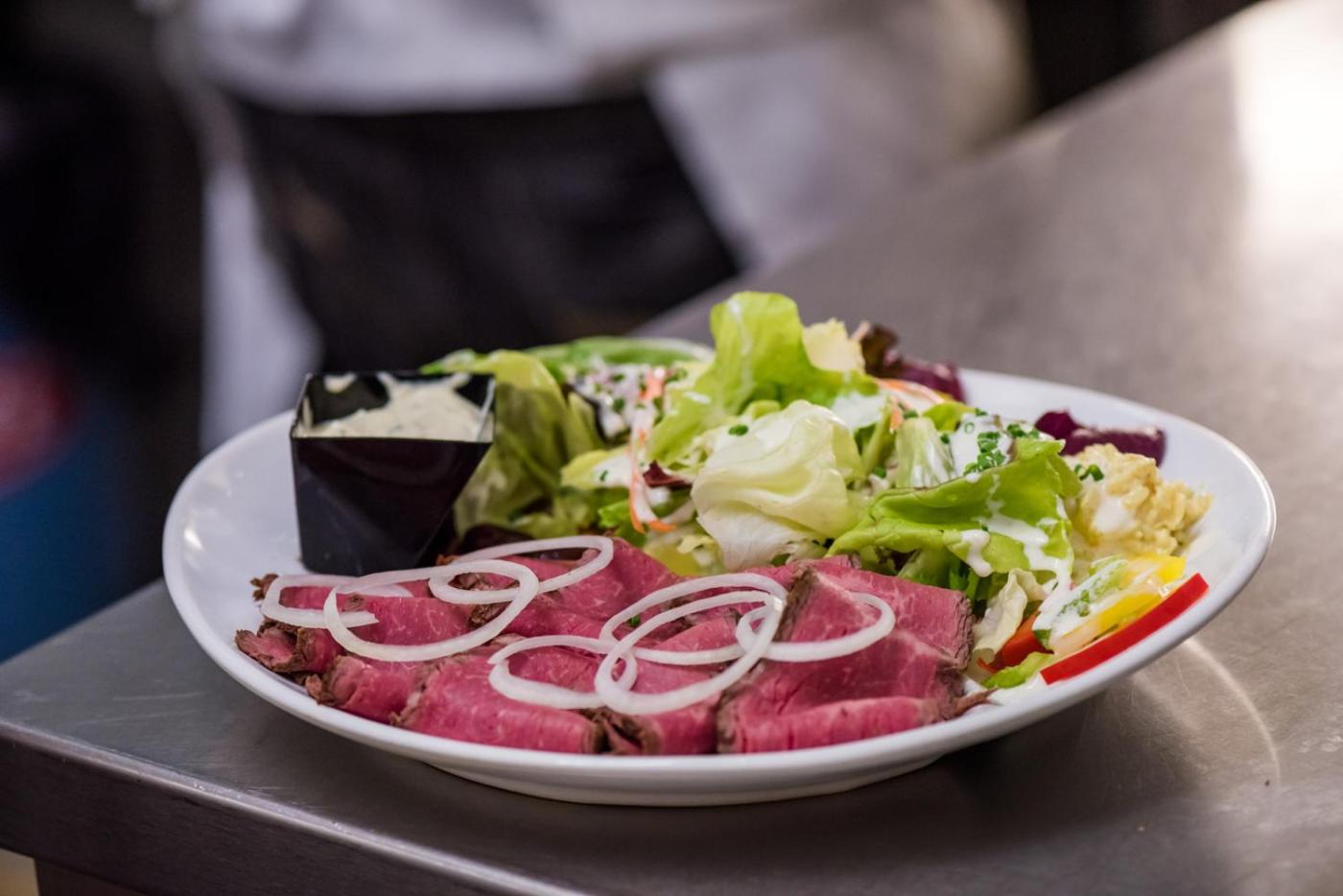 Restaurant/places to eat