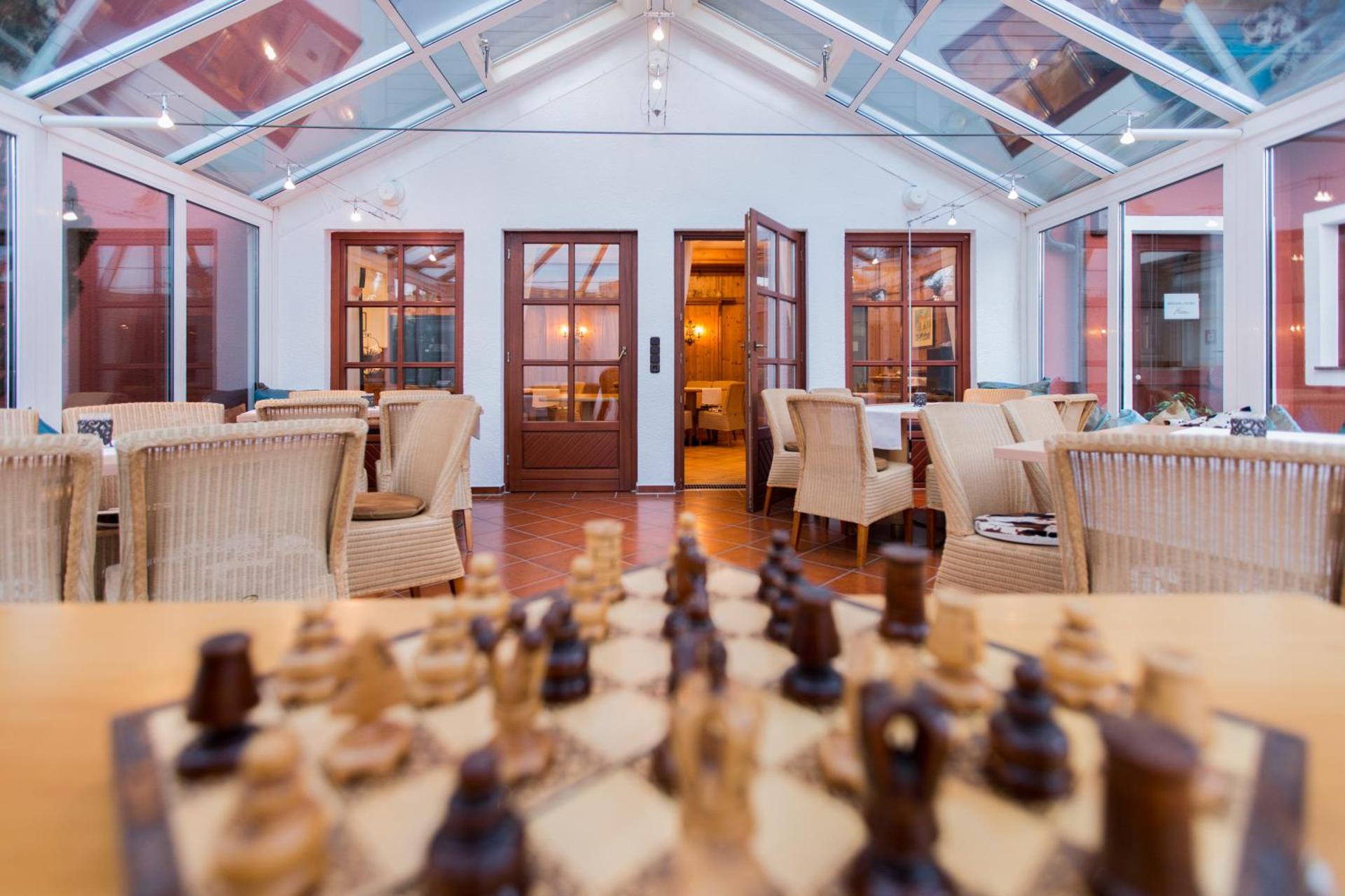 Communal lounge/ TV room