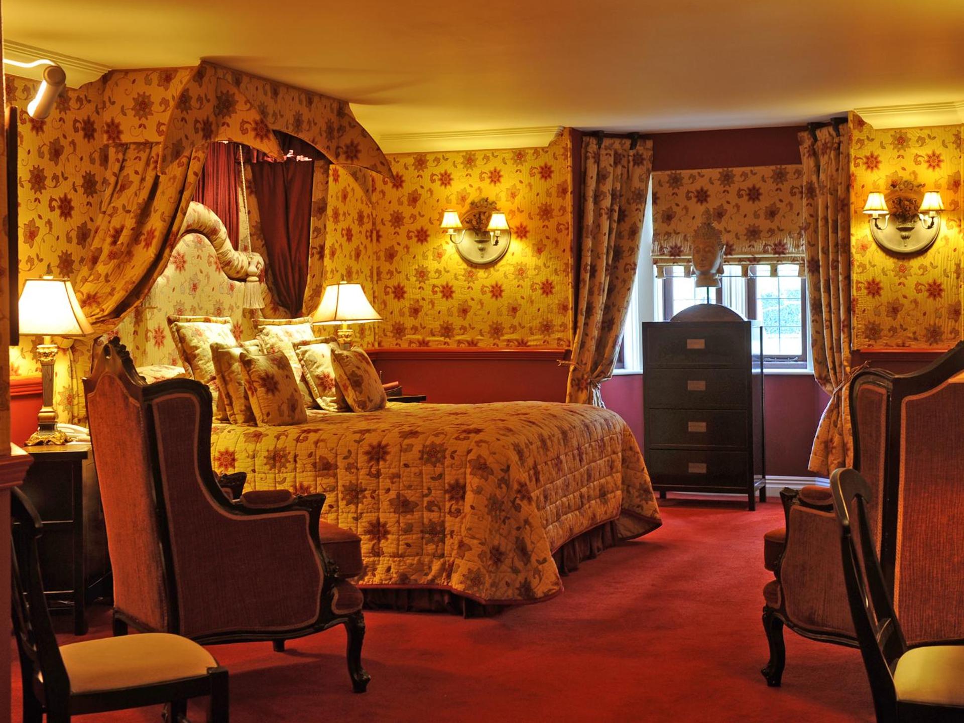 Photo of the whole room