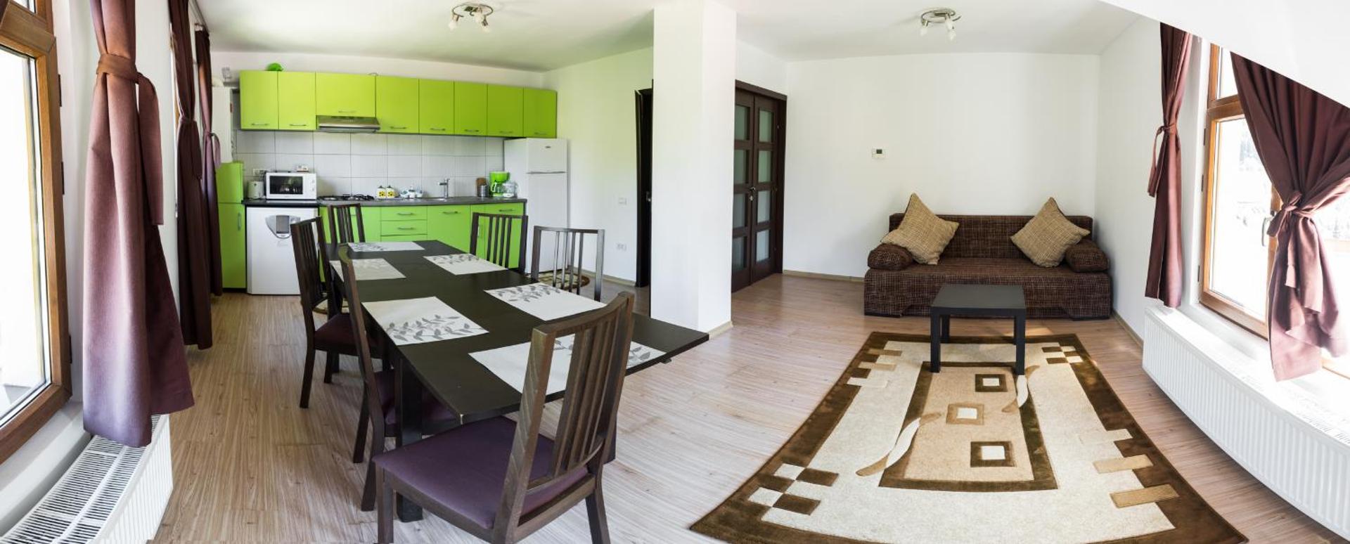 Communal lounge/ TV room