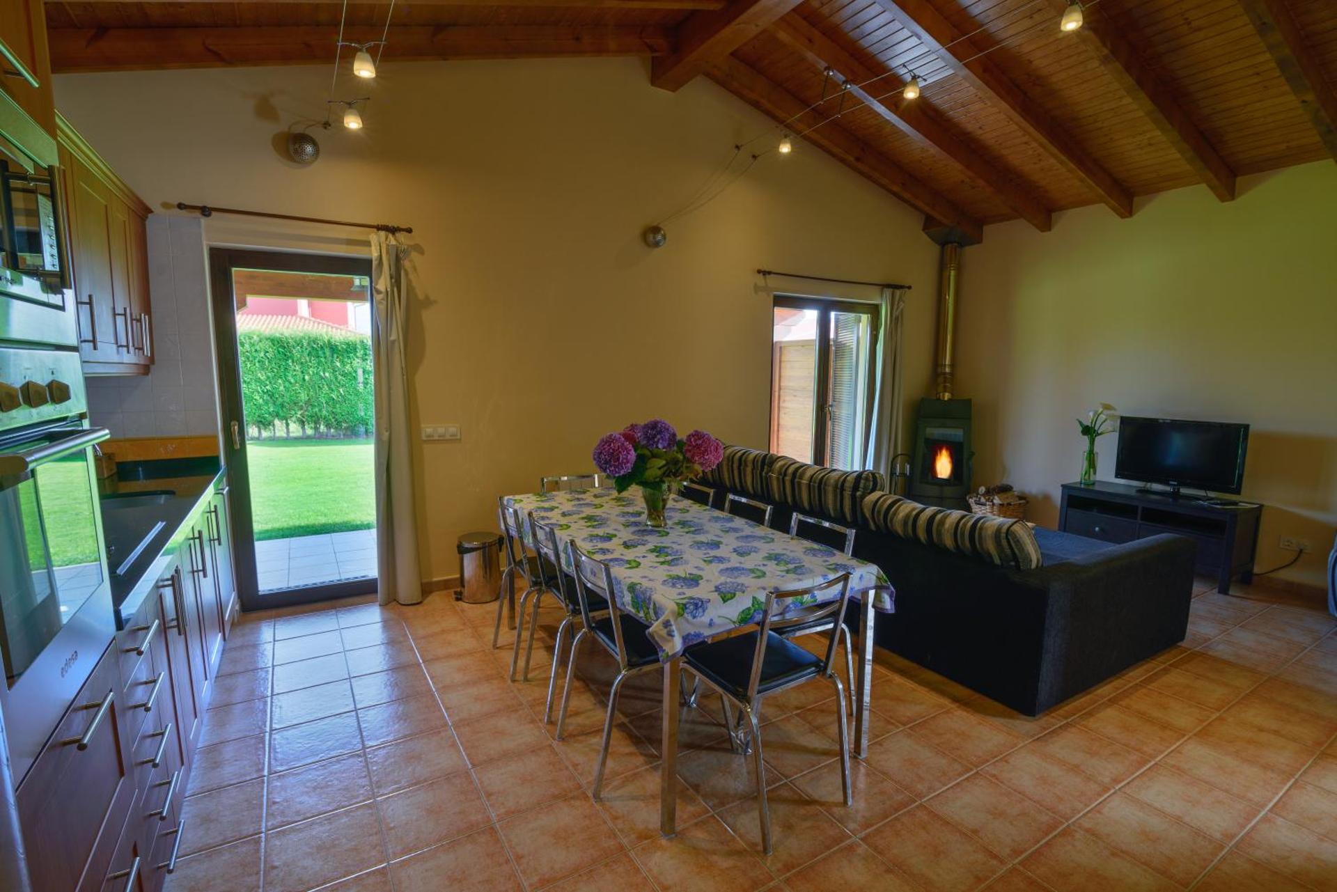 Casona de Llanorrozo Apartamentos Rurales