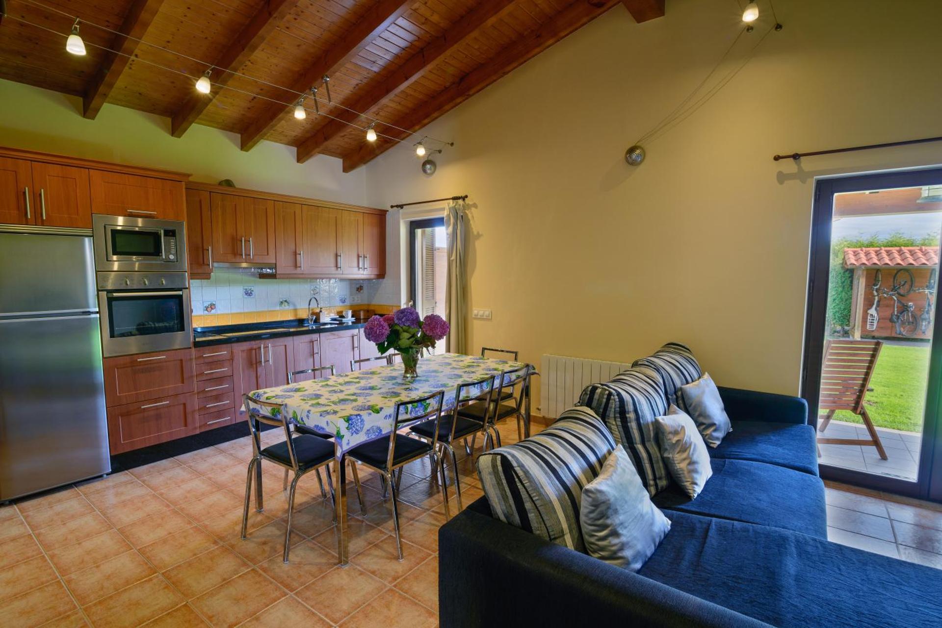 Casona de Llanorrozo Apartamentos Rurales