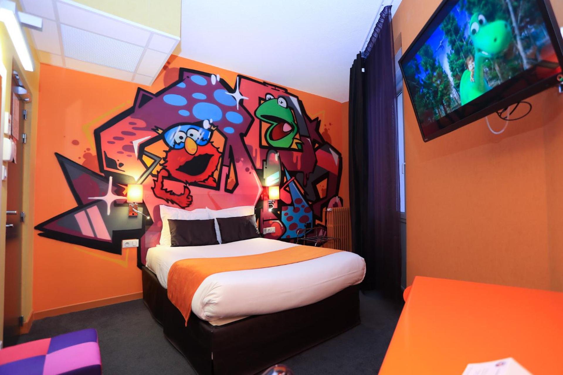 Photo of the whole room