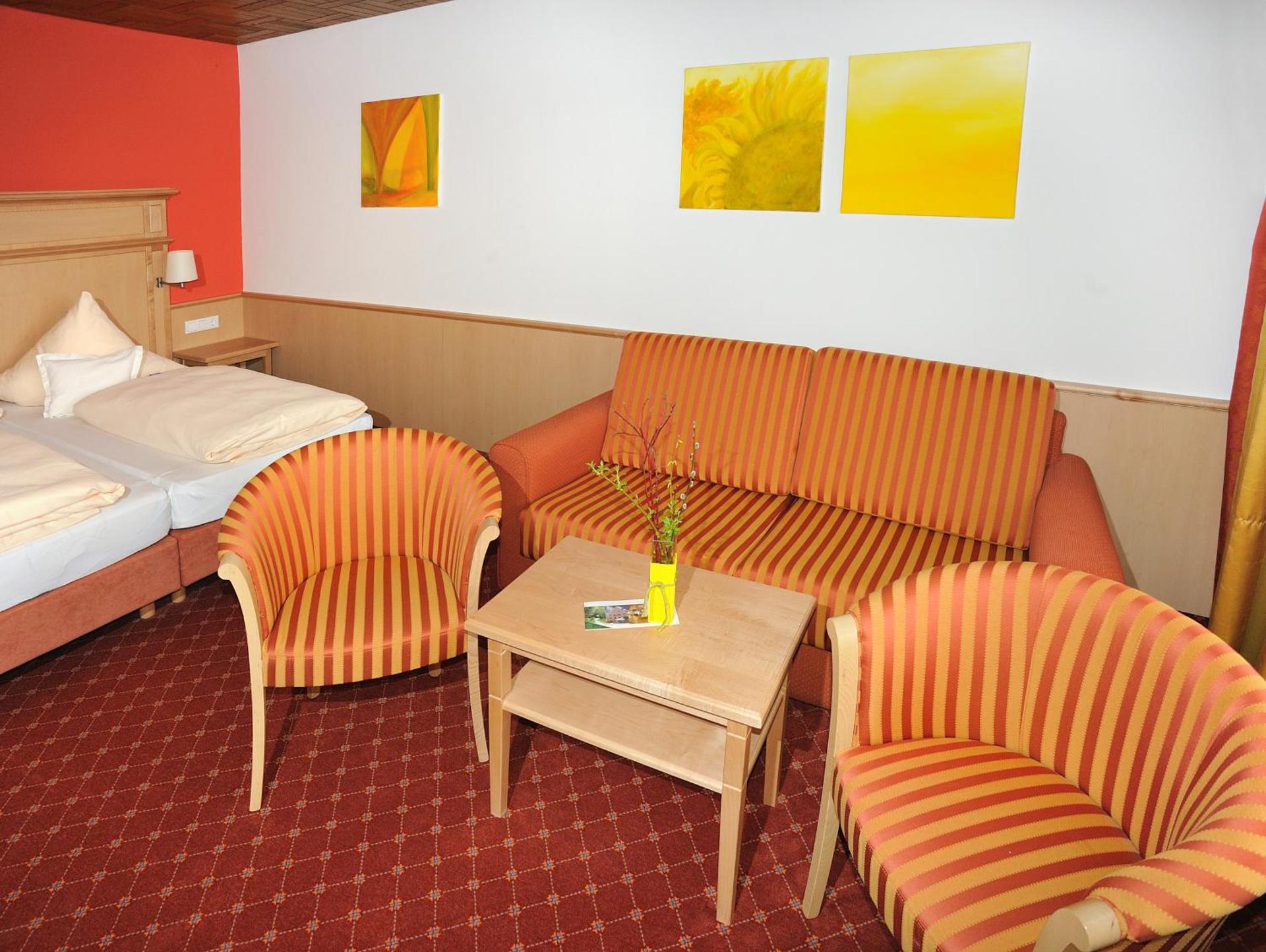 Photo of the whole room