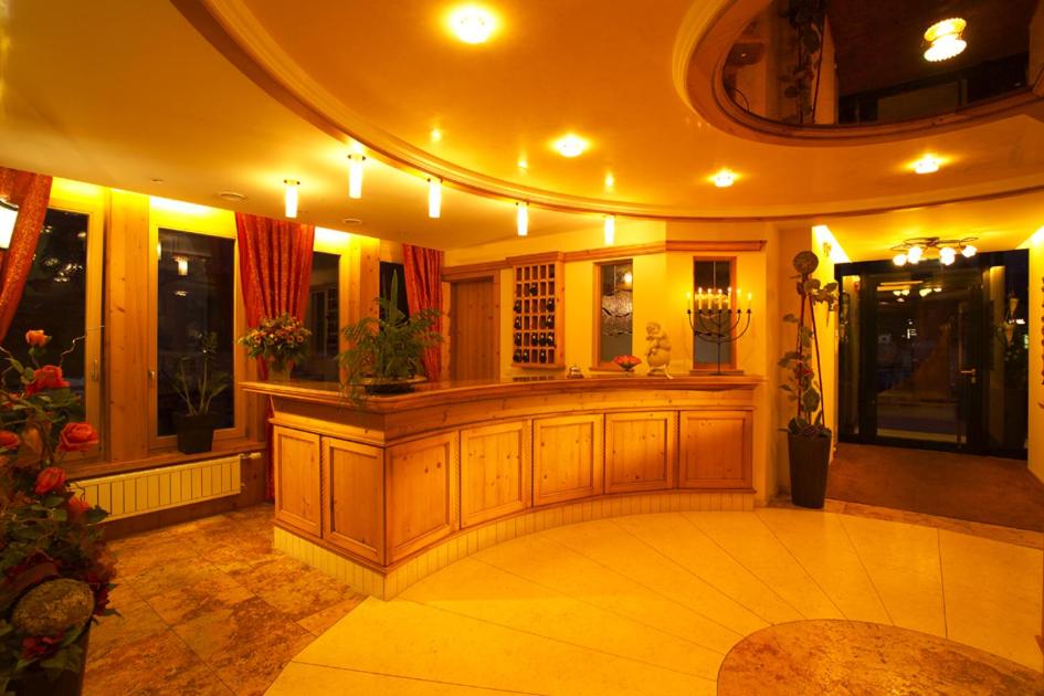 Das Schiff in den Bergen