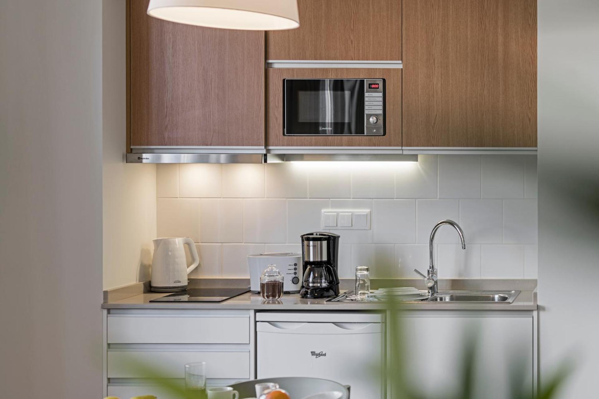 Coffee/tea facilities