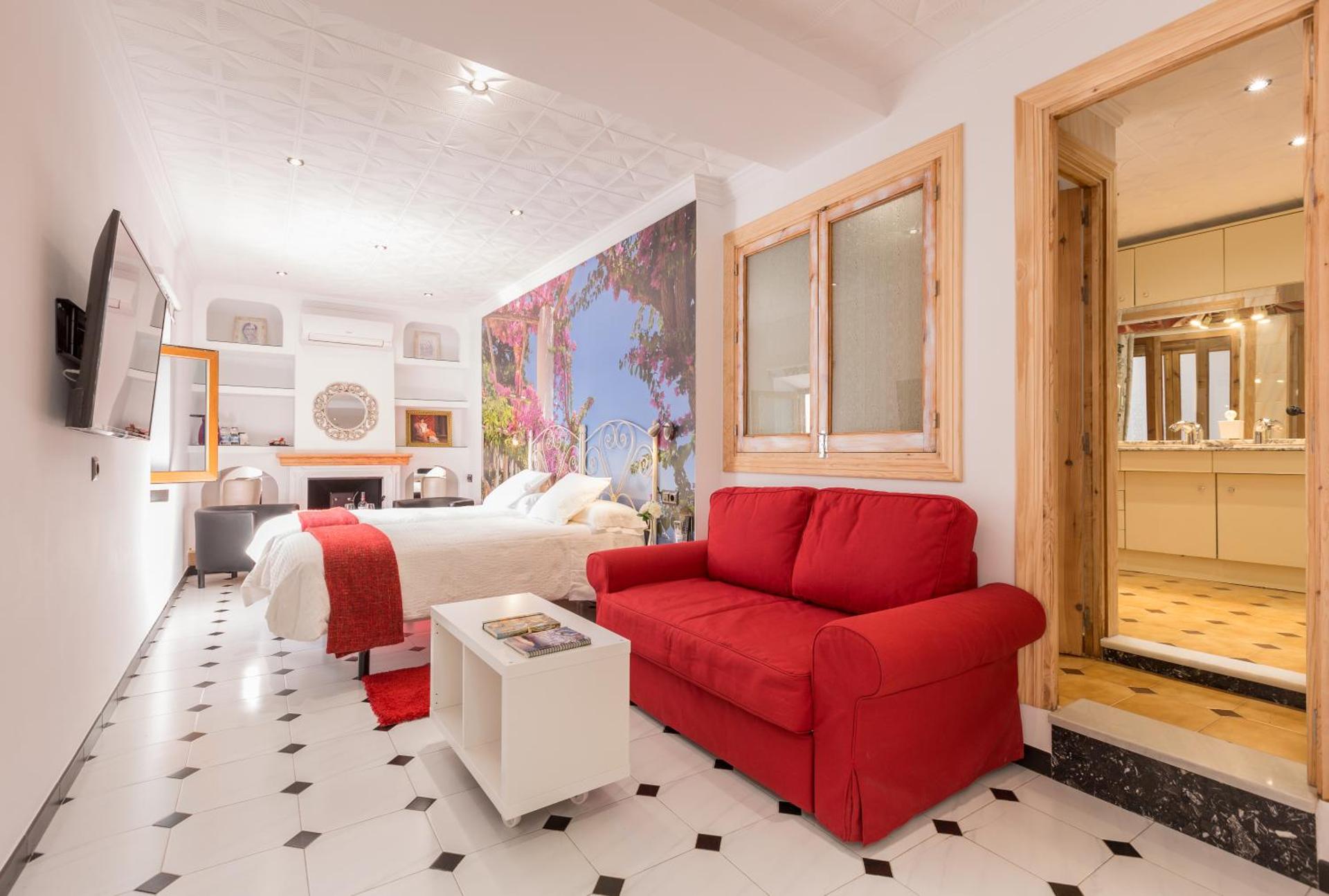 Photo of the whole room